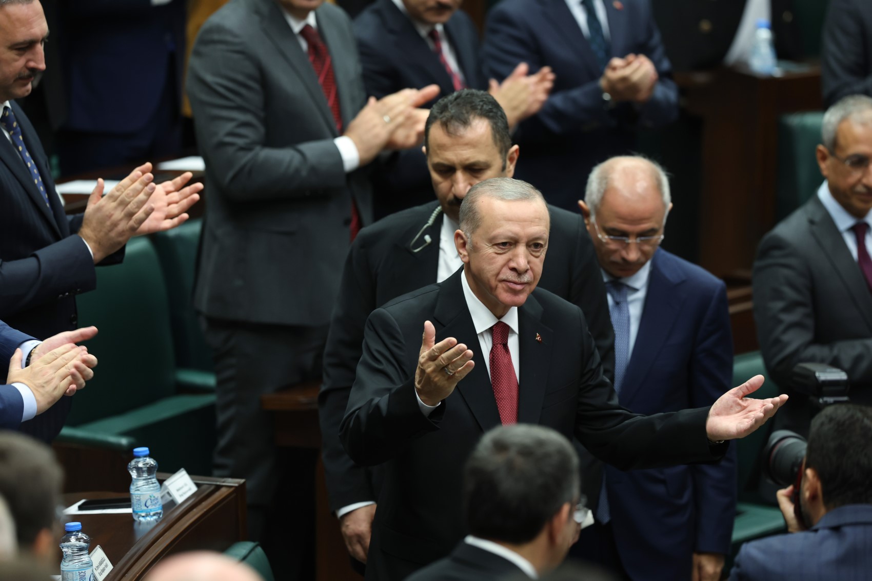 AKP'de endişe artıyor: CHP operasyonları ters tepti! 'Erdoğan sevgisi yerini Erdoğan korkusuna bıraktı'