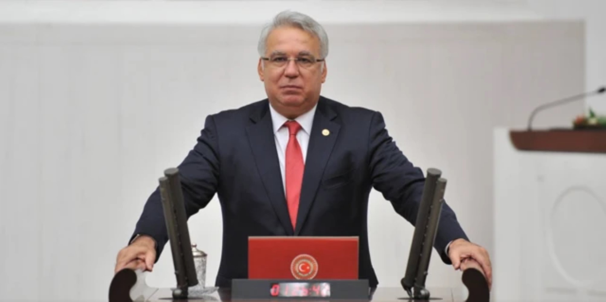 Eski AKP'li vekilden bomba iddia: 'Devlet bey yarın çıkar, ittifakı bozar Türkiye'yi erken seçime götürür'