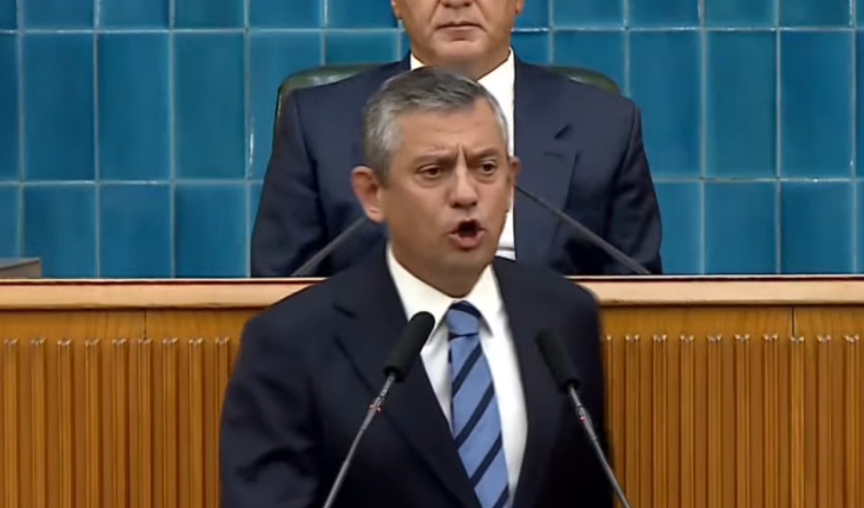 Son Dakika... CHP lideri Özgür Özel'den Devlet Bahçeli'ye Sinan Ateş'li yanıt: 'Hadi oradan'