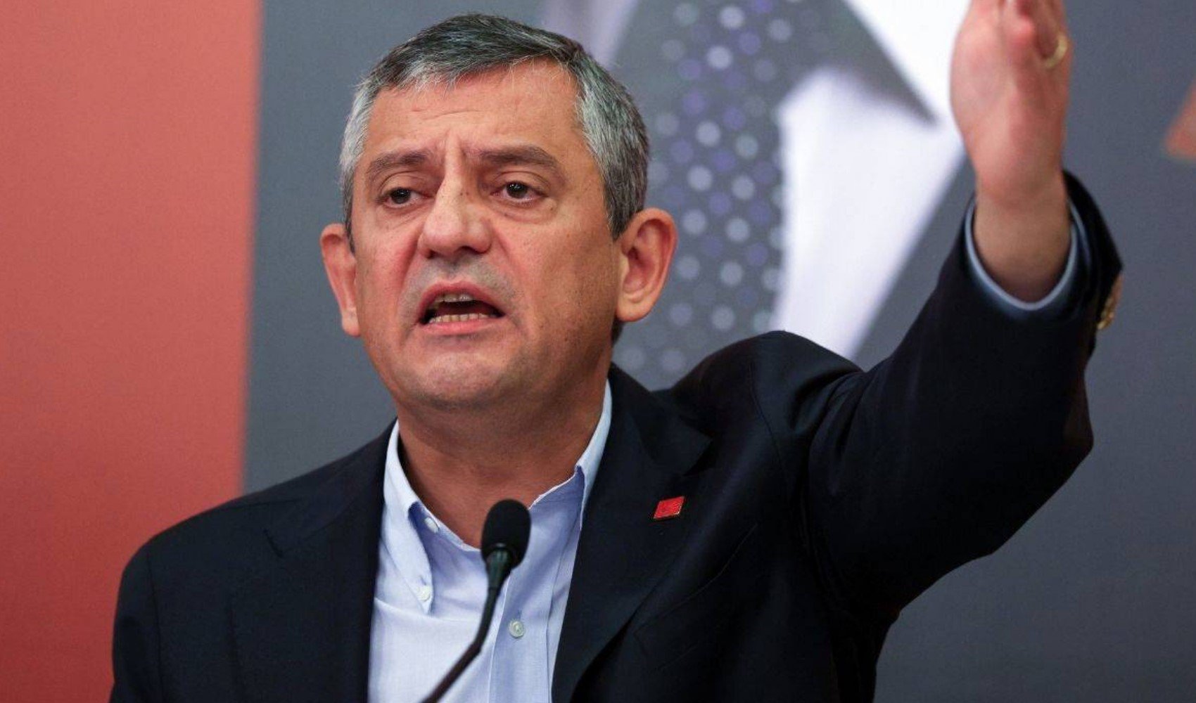 Özgür Özel, iktidarın asgari ücret planını açıkladı