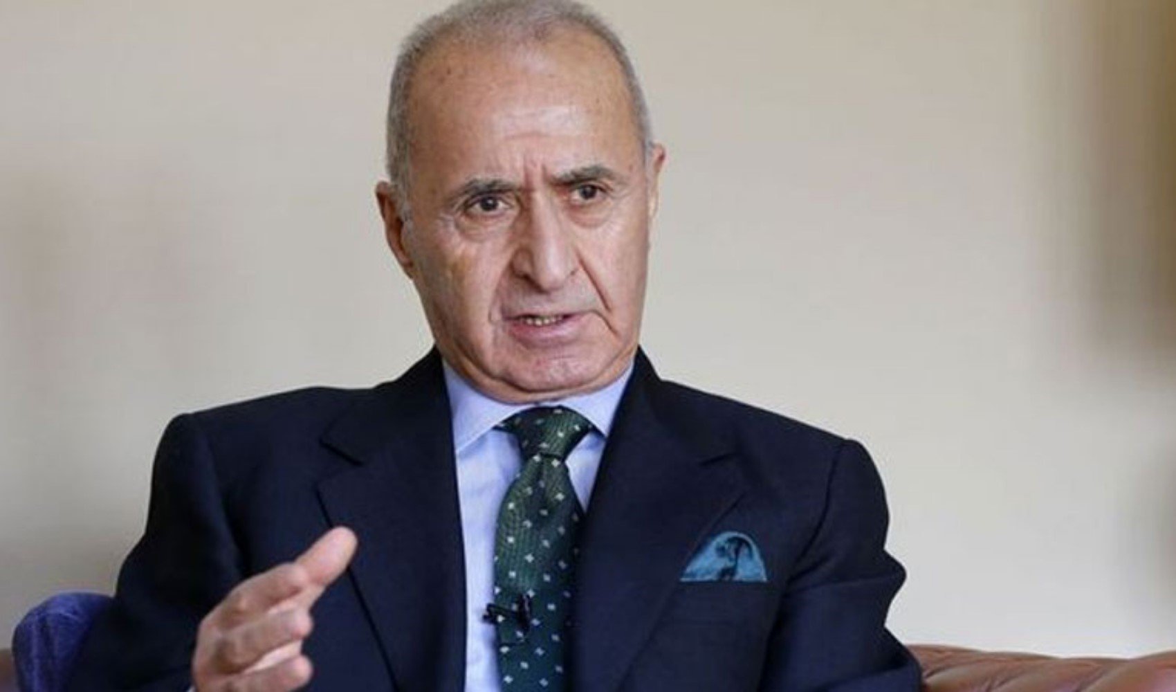 CHP'nin eski genel başkanı hastaneye kaldırıldı