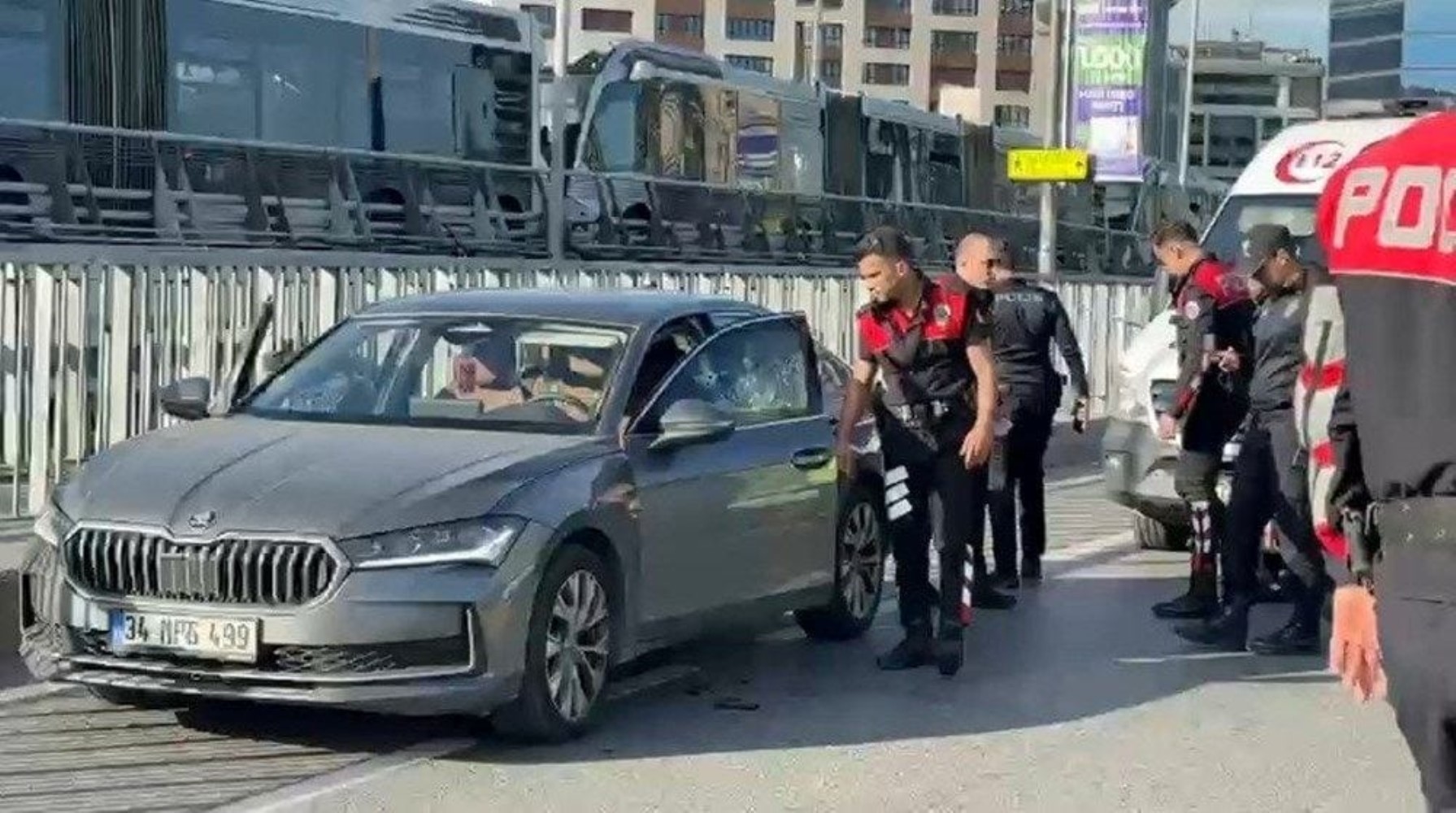 Serdar Öktem suikastının yeni görüntüleri ortaya çıktı: Tetikçiler yarım saat sonra benzincide