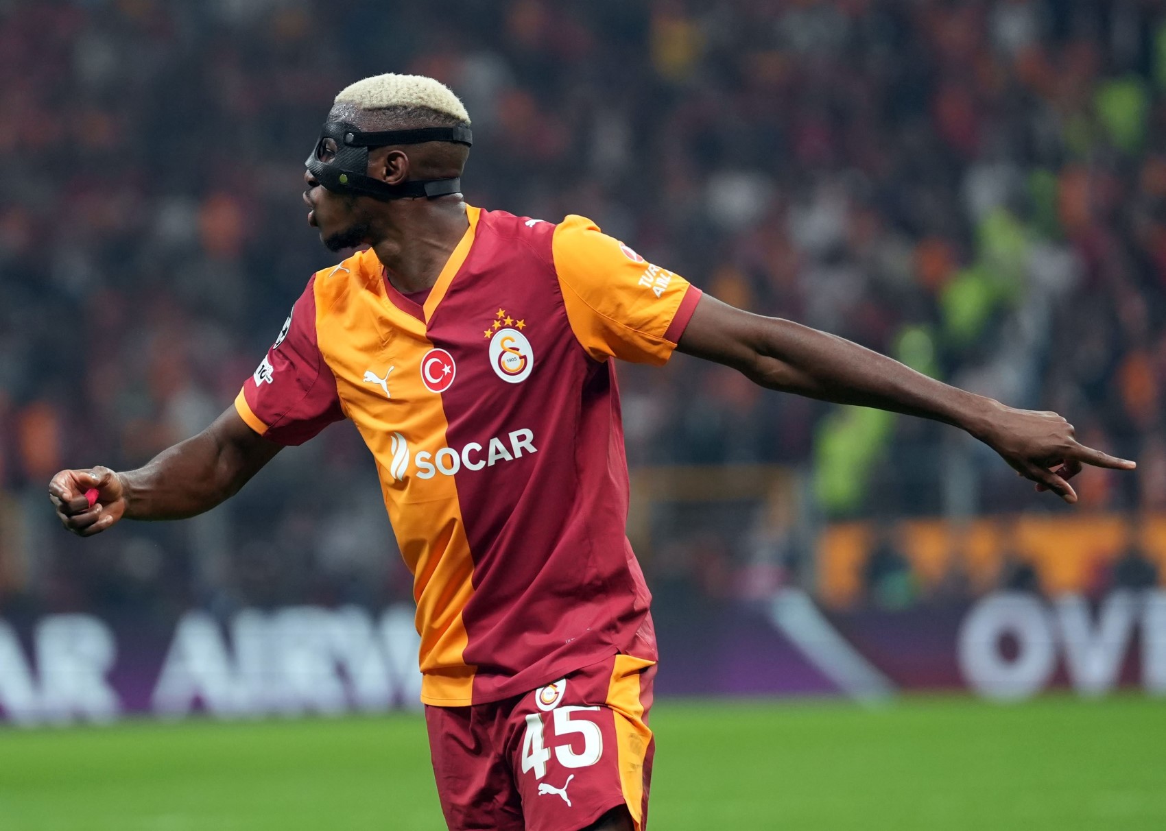 Victor Osimhen, transferiyle ilgili polise ifade verdi