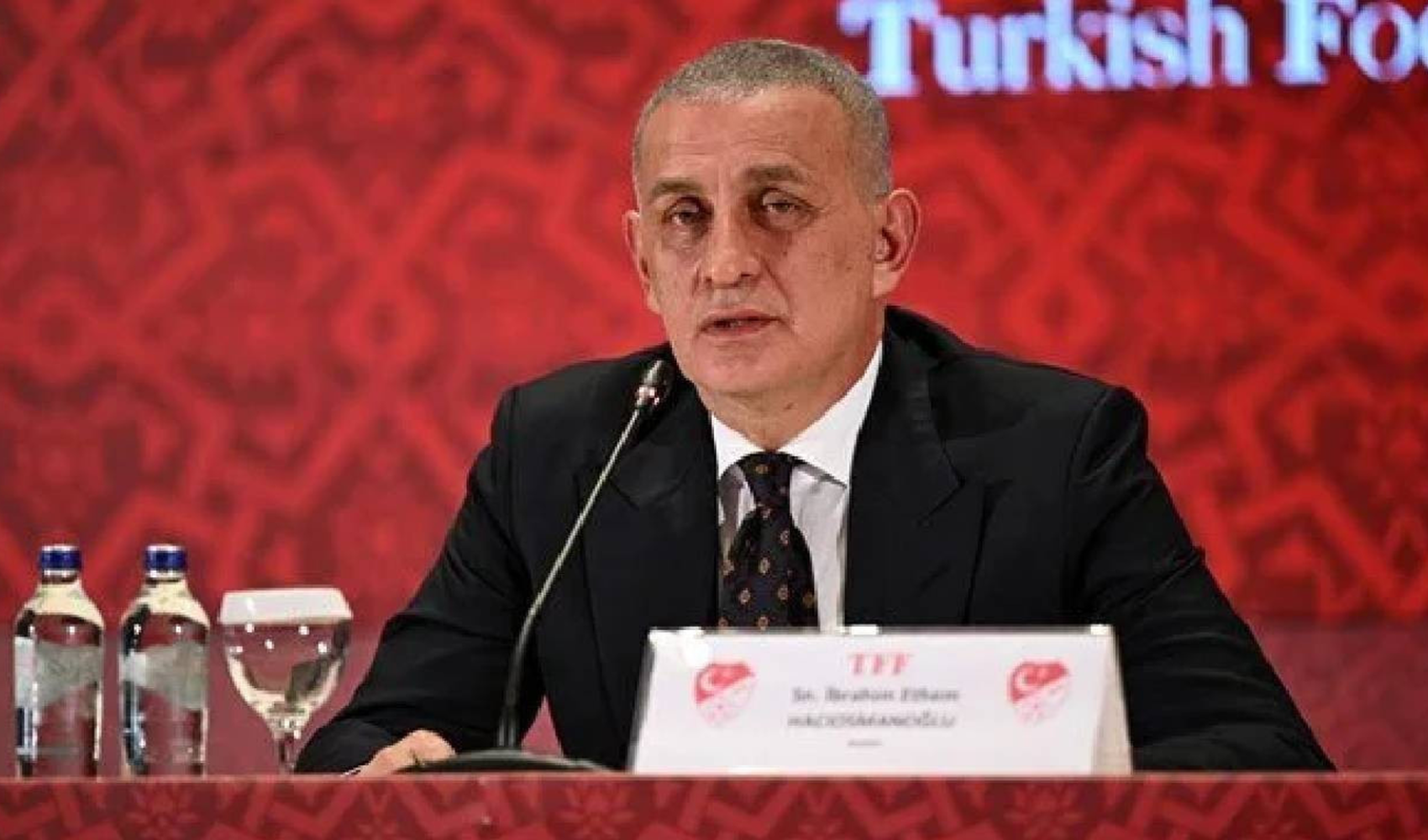 TFF'den geniş çaplı soruşturma: 3 bin 700 futbolcunun ismi inceleniyor