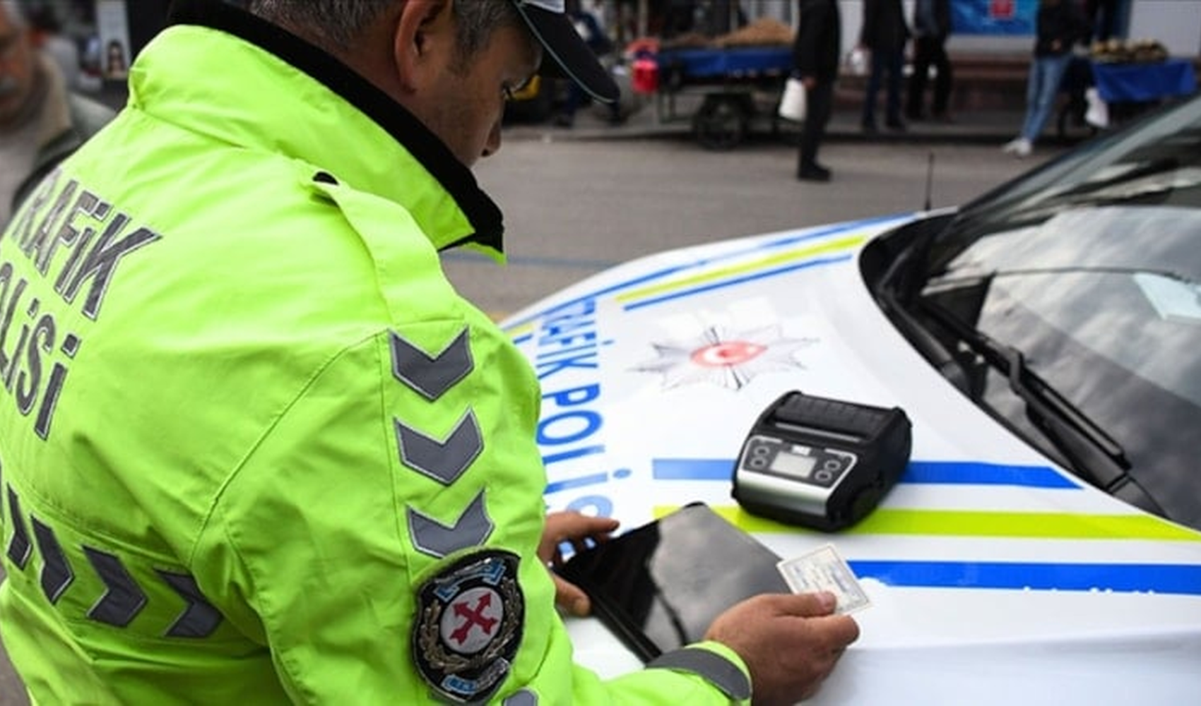 Kış lastiği zorunluluğu ne zaman başlayacak? Takmayanlara yüksek ceza
