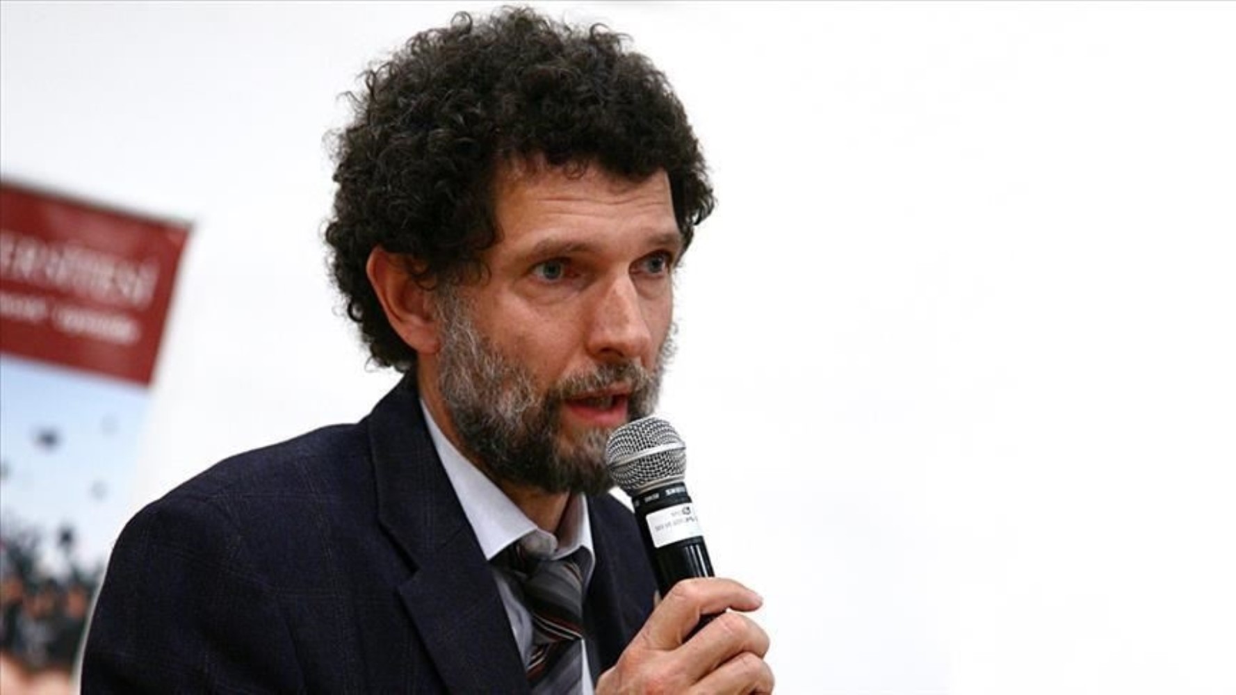Osman Kavala'ya tutukluluğunun sekizinci yılında destek mesajları: Listede sürpriz isimler de var