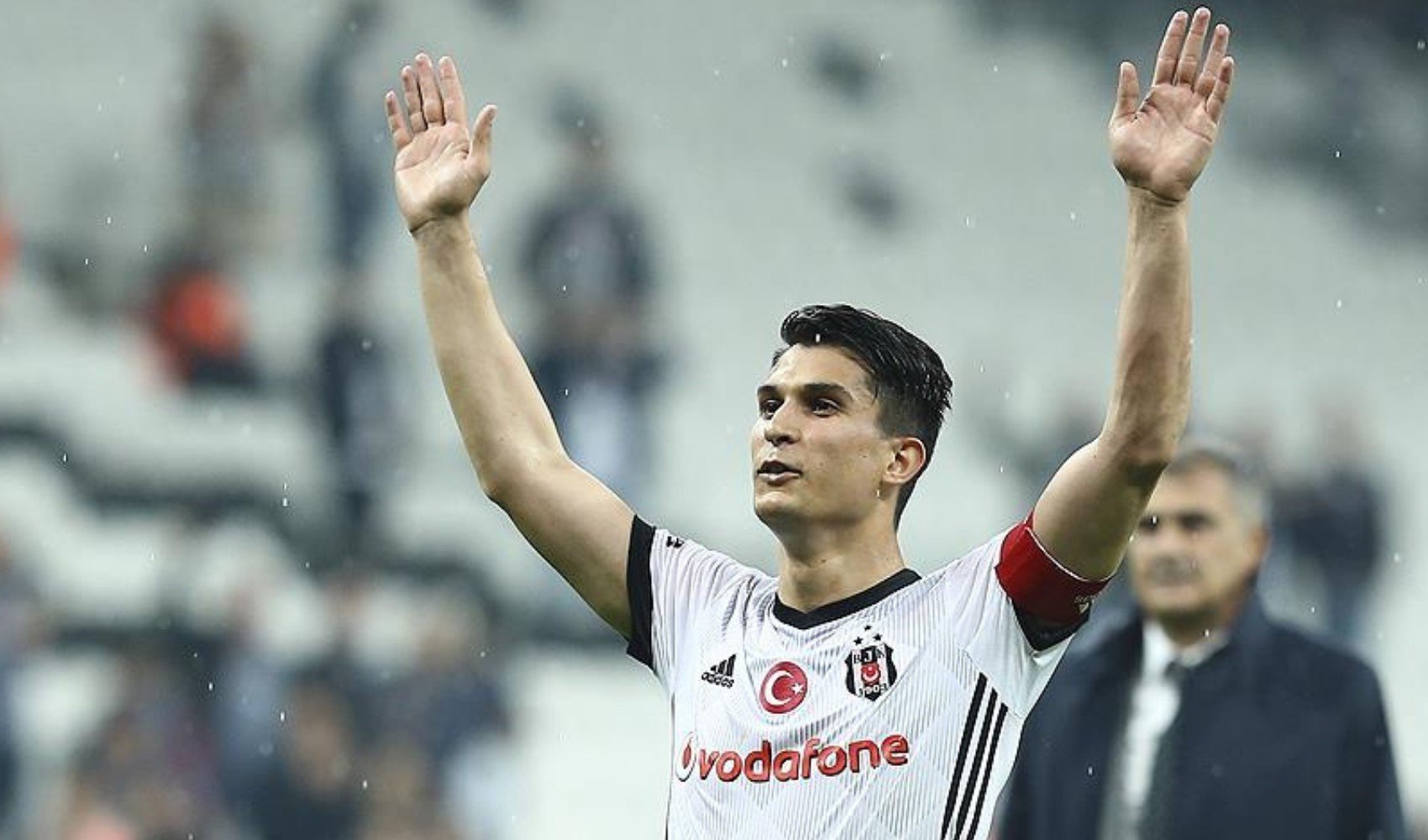 Bahis soruşturmasında ismi geçmişti: Beşiktaş kaptanı Necip Uysal suç duyurusunda bulundu