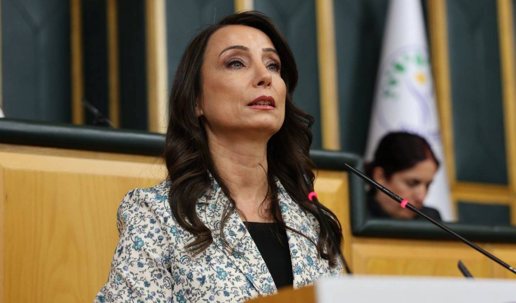 DEM Parti’den grup toplantısı... 'Tarihi fırsatın önüne set çekiliyor'