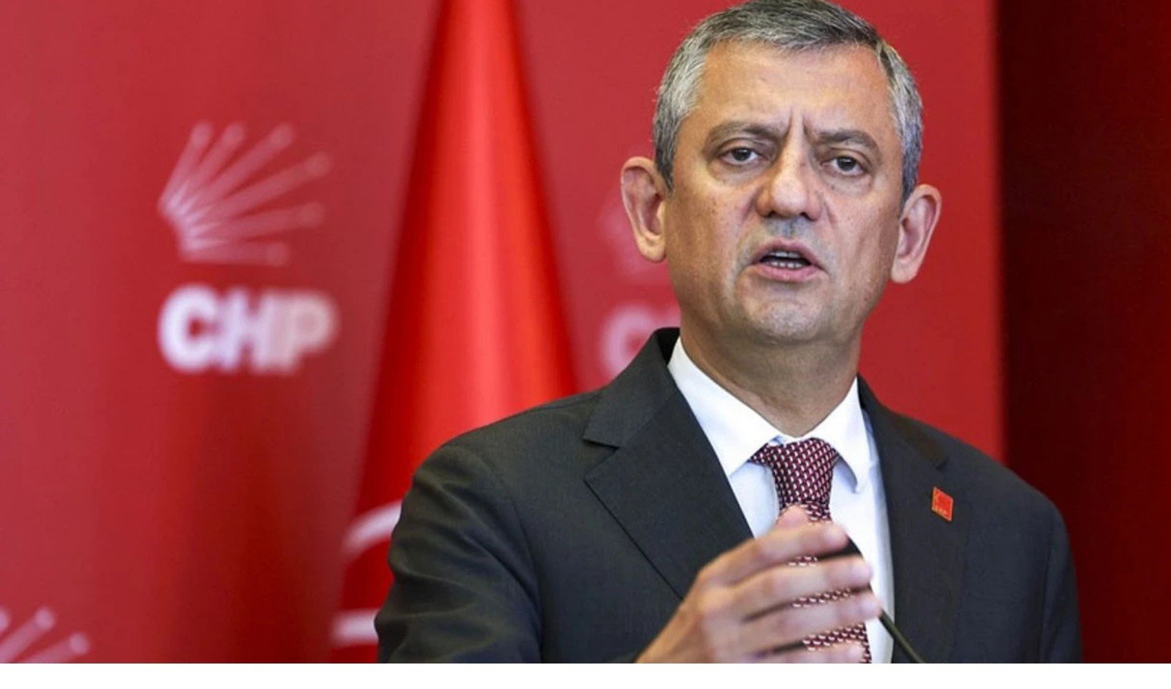 Özgür Özel'den İBB iddianamesine ilk tepki: Hukuki değil, siyasidir