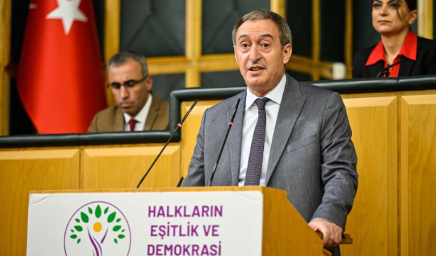 Tuncer Bakırhan: Tüm Türkiye’ye başsağlığı diliyorum