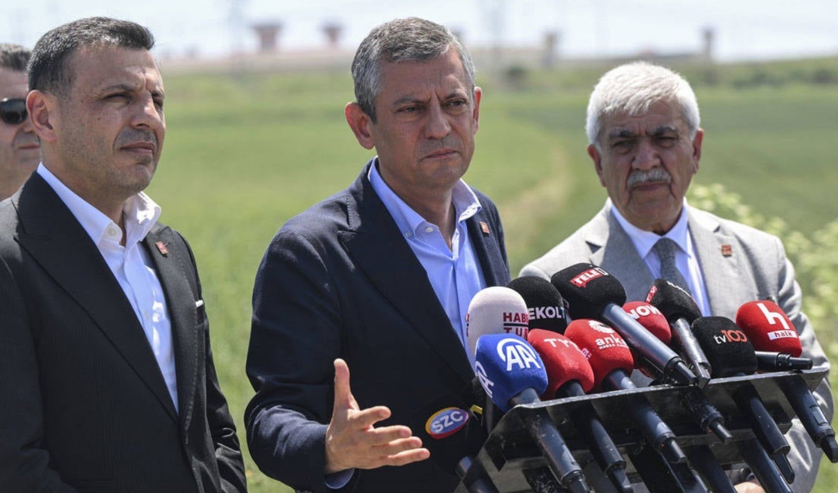 Son Dakika... Özgür Özel'den 'İddianame' yorumu: 'Kes, kopyala, yapıştır!'