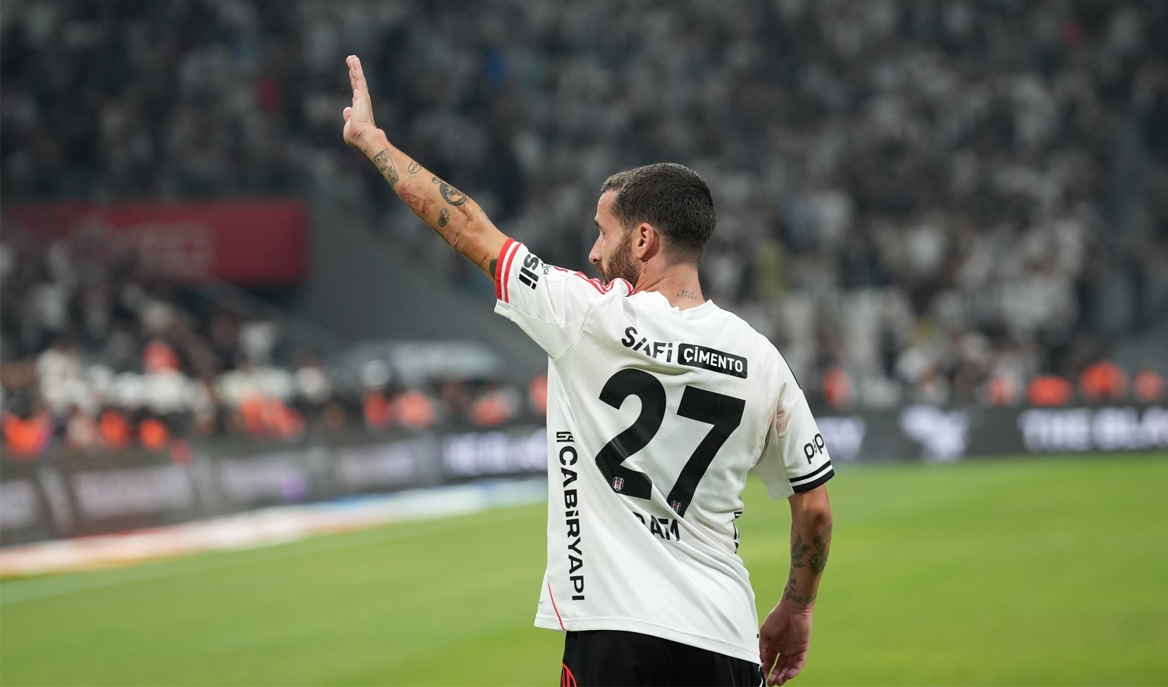Beşiktaş'tan Rafa Silva ve izin açıklaması