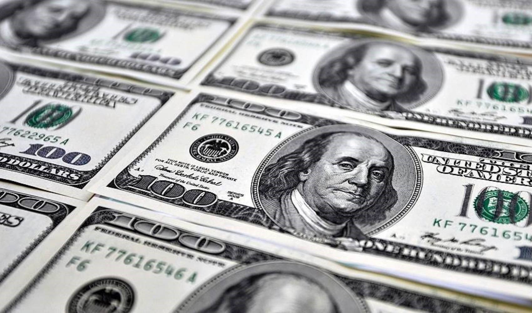 Döviz kuru yeni zirveyi gördü: Dolar ve euroda rekor artış