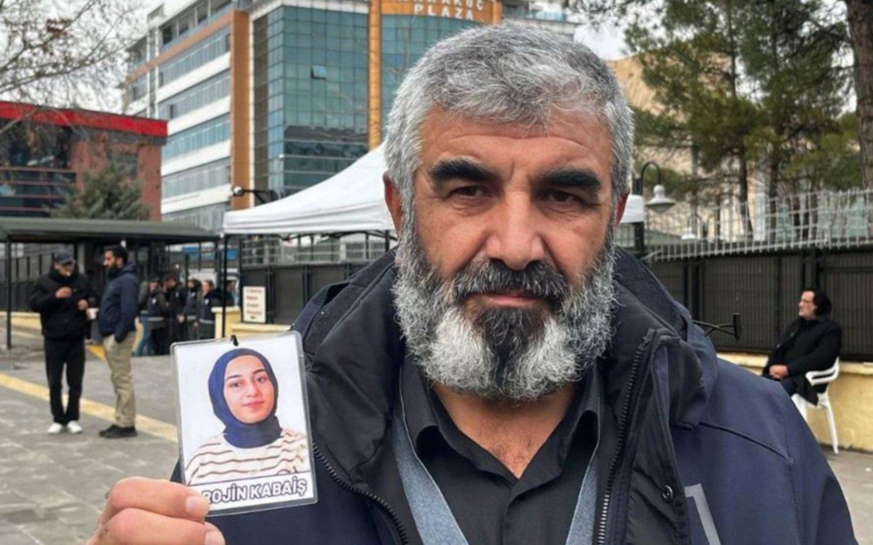 Babası açıkladı: Rojin'in atletinde başka bir kadına ait kan izi bulundu