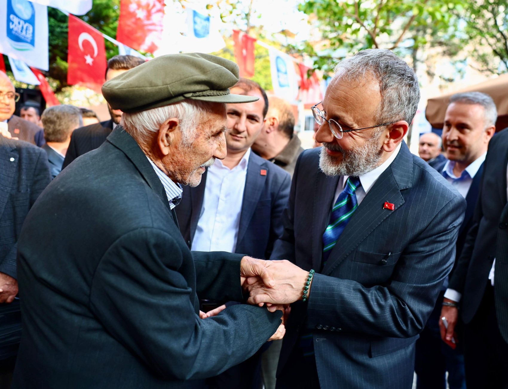 Eyüpsultan'da öncelik çocuklar, kadınlar ve yaşlılar