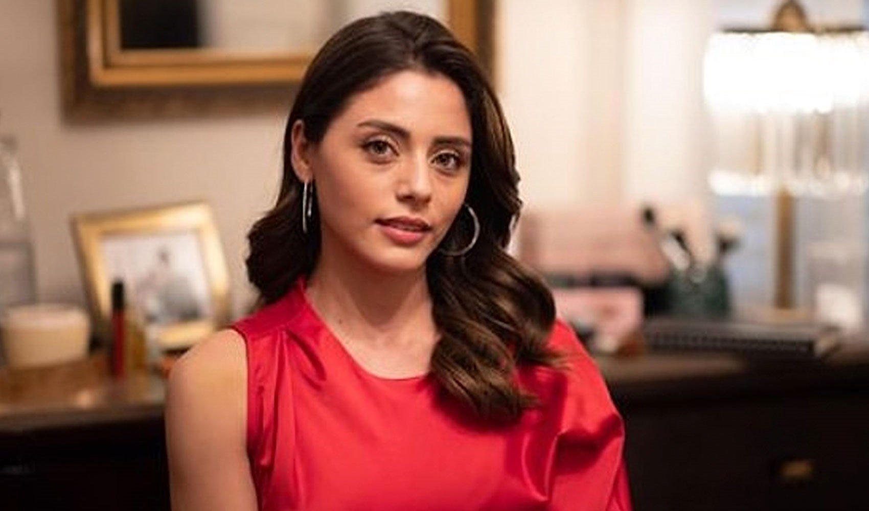 Kızılcık Şerbeti'nden ayrılan Sıla Türkoğlu 2 ismi defterden sildi