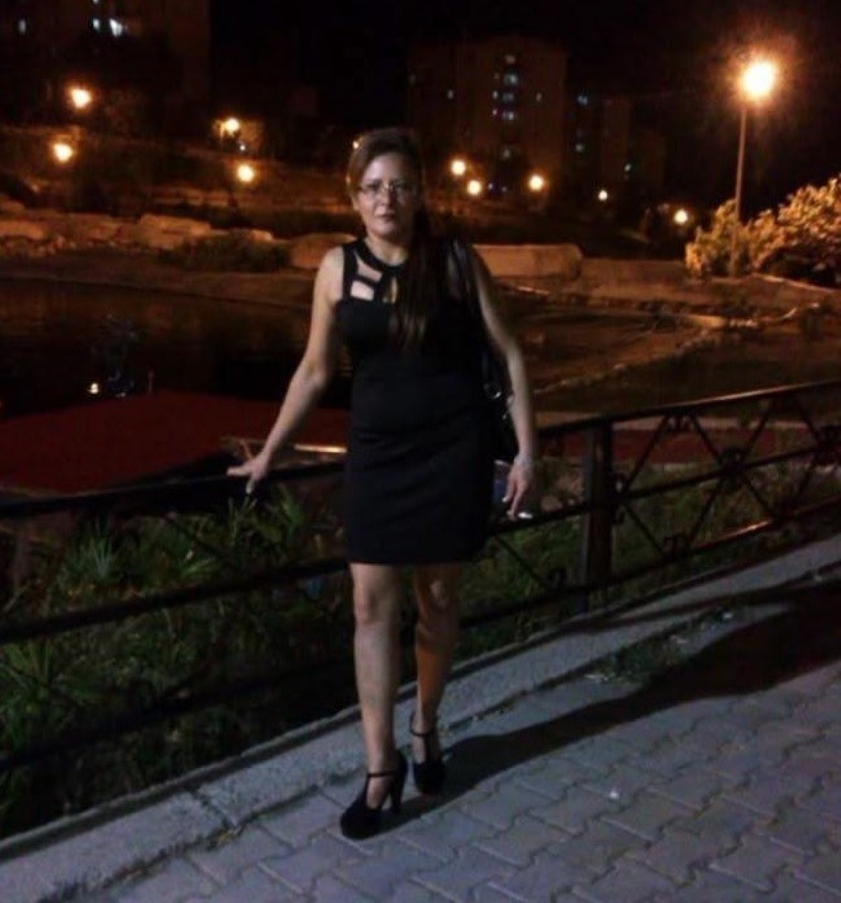 Hayvansever kadın, evinde çıkan yangında 20'den fazla kedisiyle birlikte hayatını kaybetti