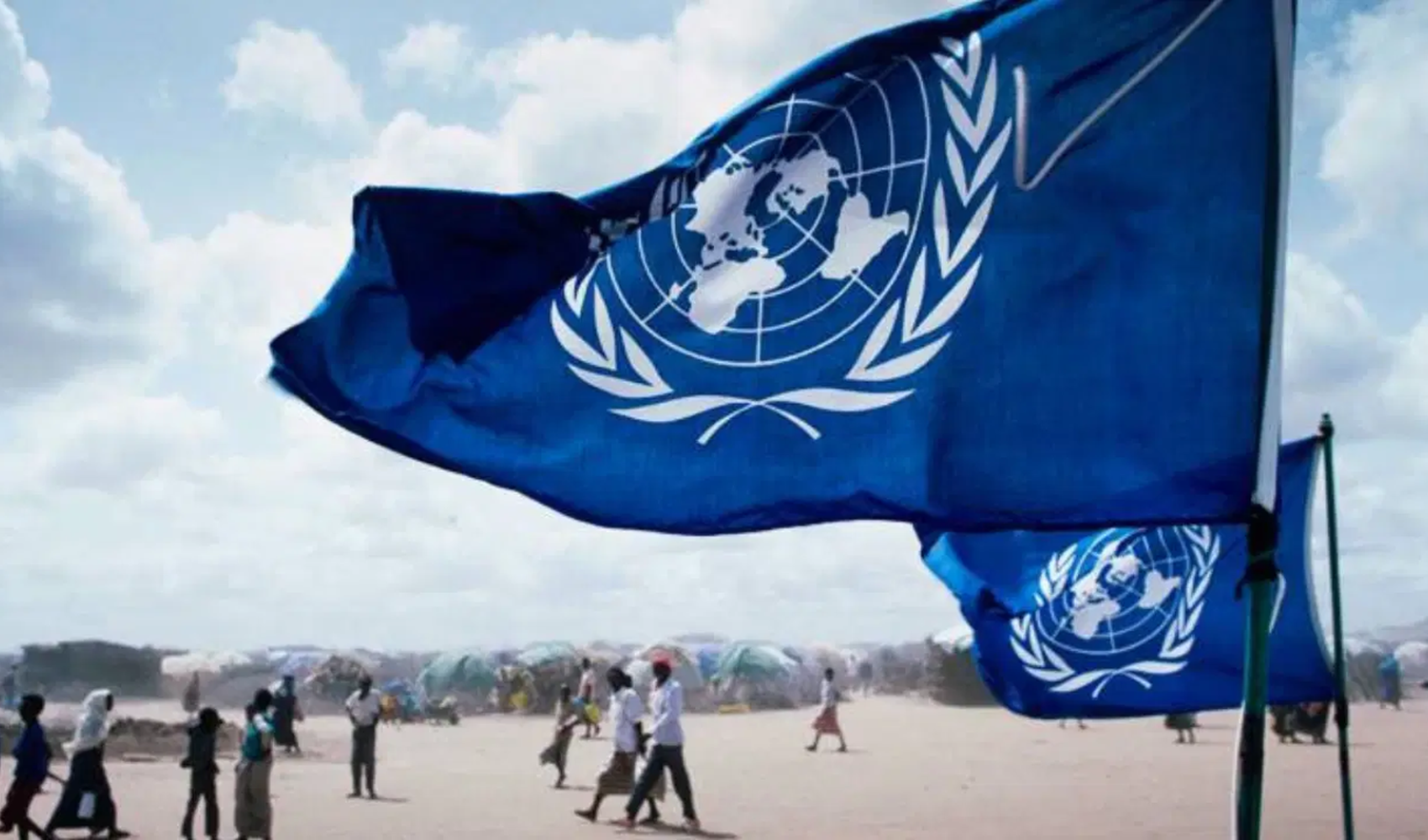 İsrail şimdi de BM güçlerine saldırdı