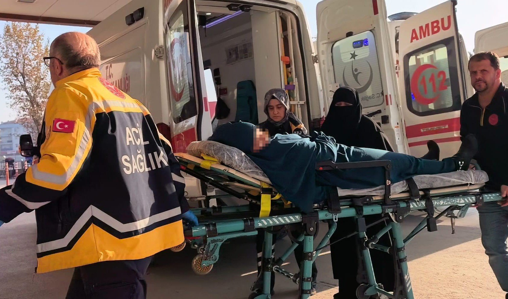 3 kişilik aile yedikleri tavuktan hastanelik oldu