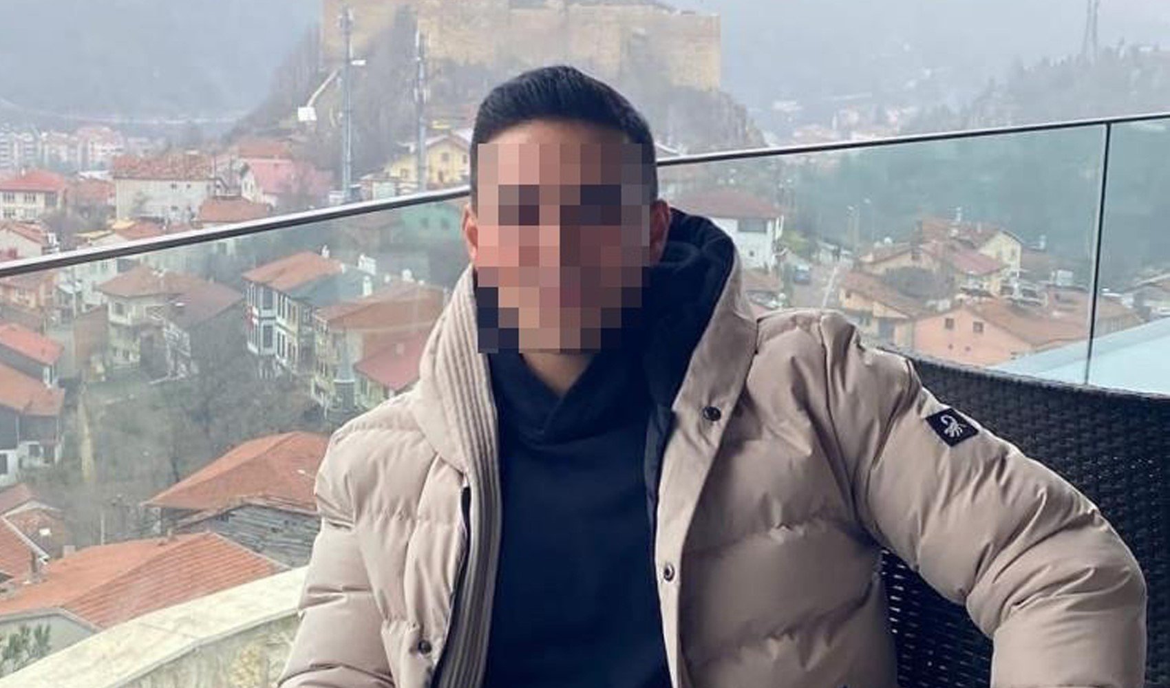 Uzman çavuş evinde silahla vurulmuş halde bulundu