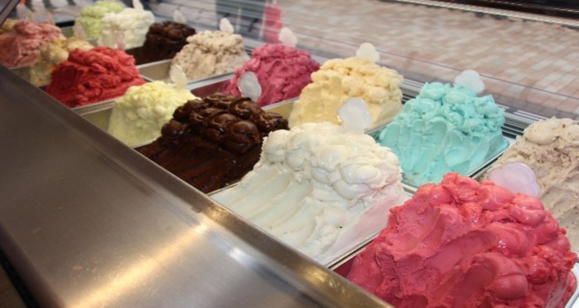 Yediğimiz her şey zehir! Ünlü dondurmacıda dışkı kaynaklı bakteri bulundu