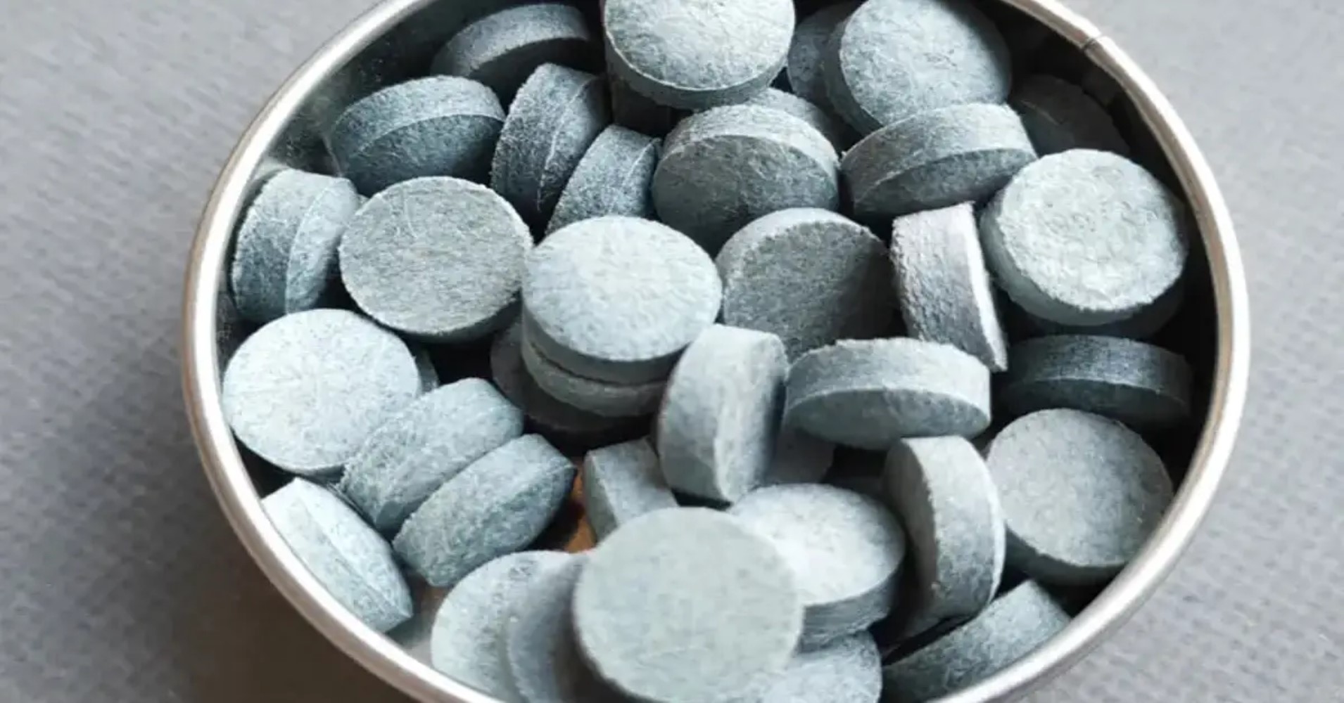 Böcek ailesinin ölümüne sebep olan bu ilaçlar mı? Bir tıkla ölüm!