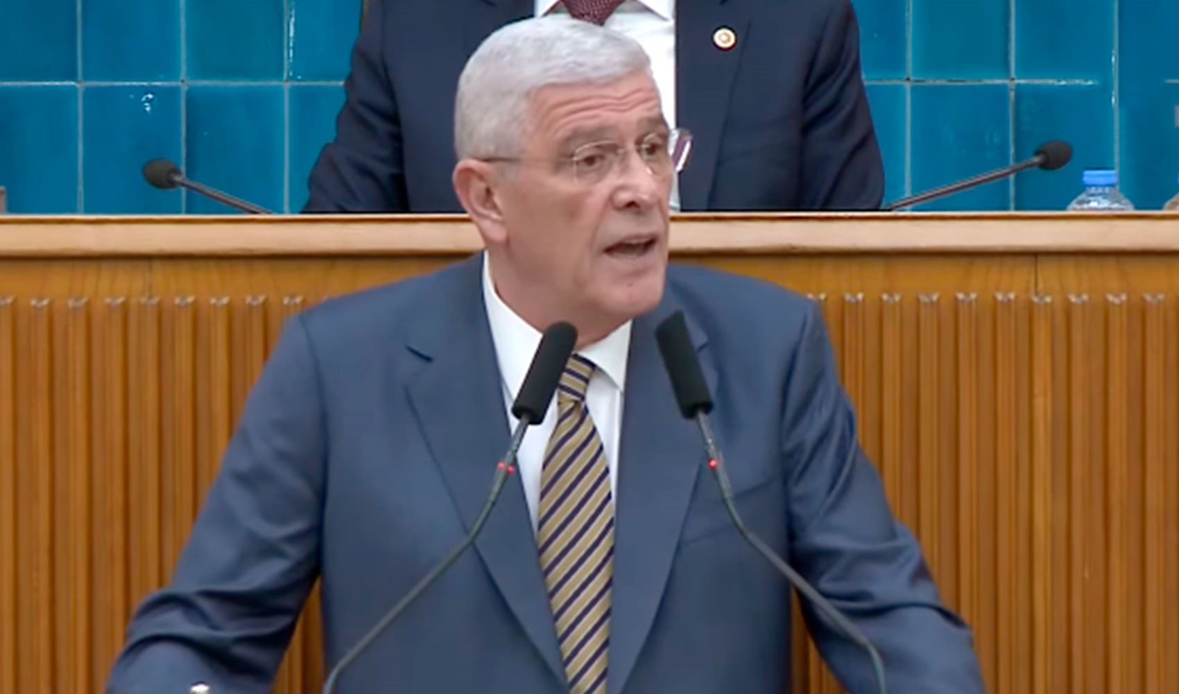Son Dakika: Dervişoğlu 'İmralı'ya giderim' diyen Bahçeli'yi topa tuttu: 'Unutma senin sadece adın Devlet, sen devlet değilsin!'