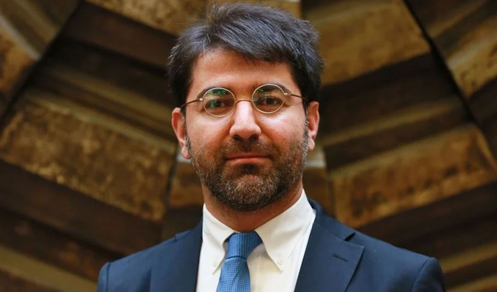 Emrah Şener, yolsuzluk soruşturmasında serbest bırakıldı