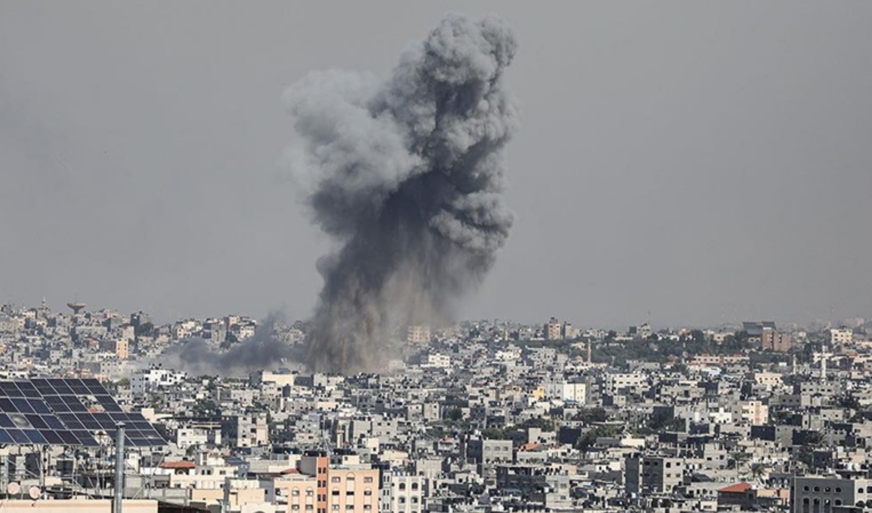 İsrail'den Lübnan'a hava saldırısı