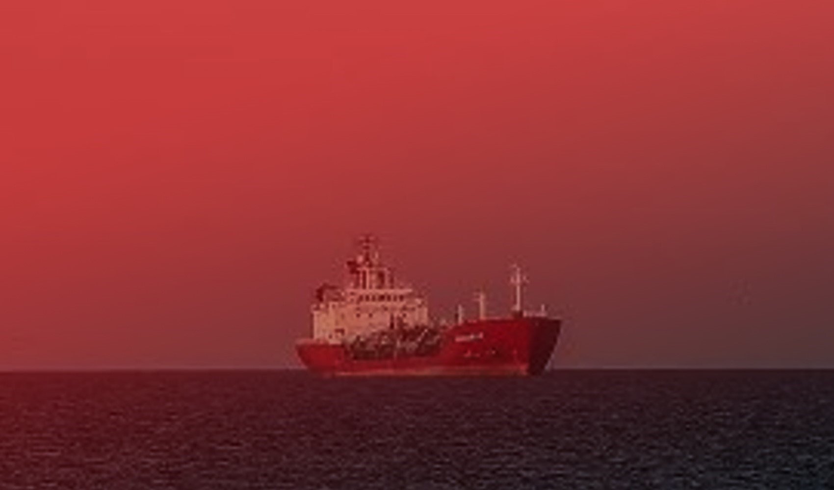 Tanker gemisinde zehirlenme vakası: 1 ölü