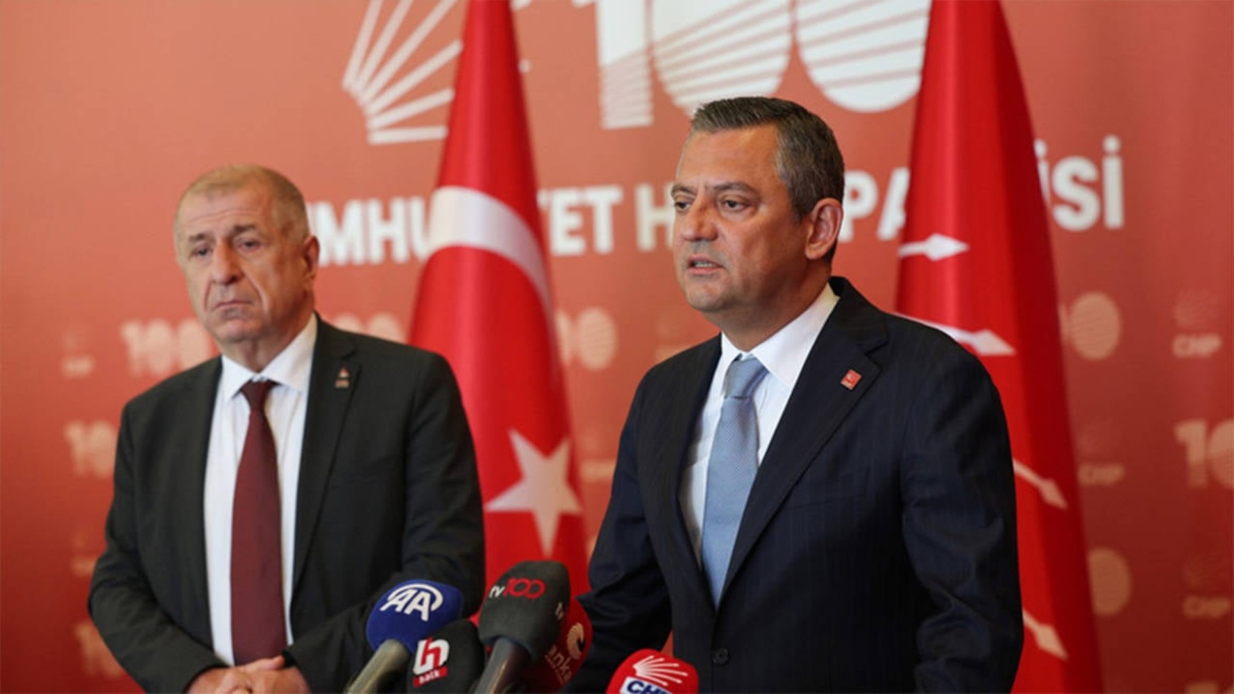 Genel seçim anketinden Erdoğan'a kötü haber: AKP'yi sadece o yaş grubu destekliyor!