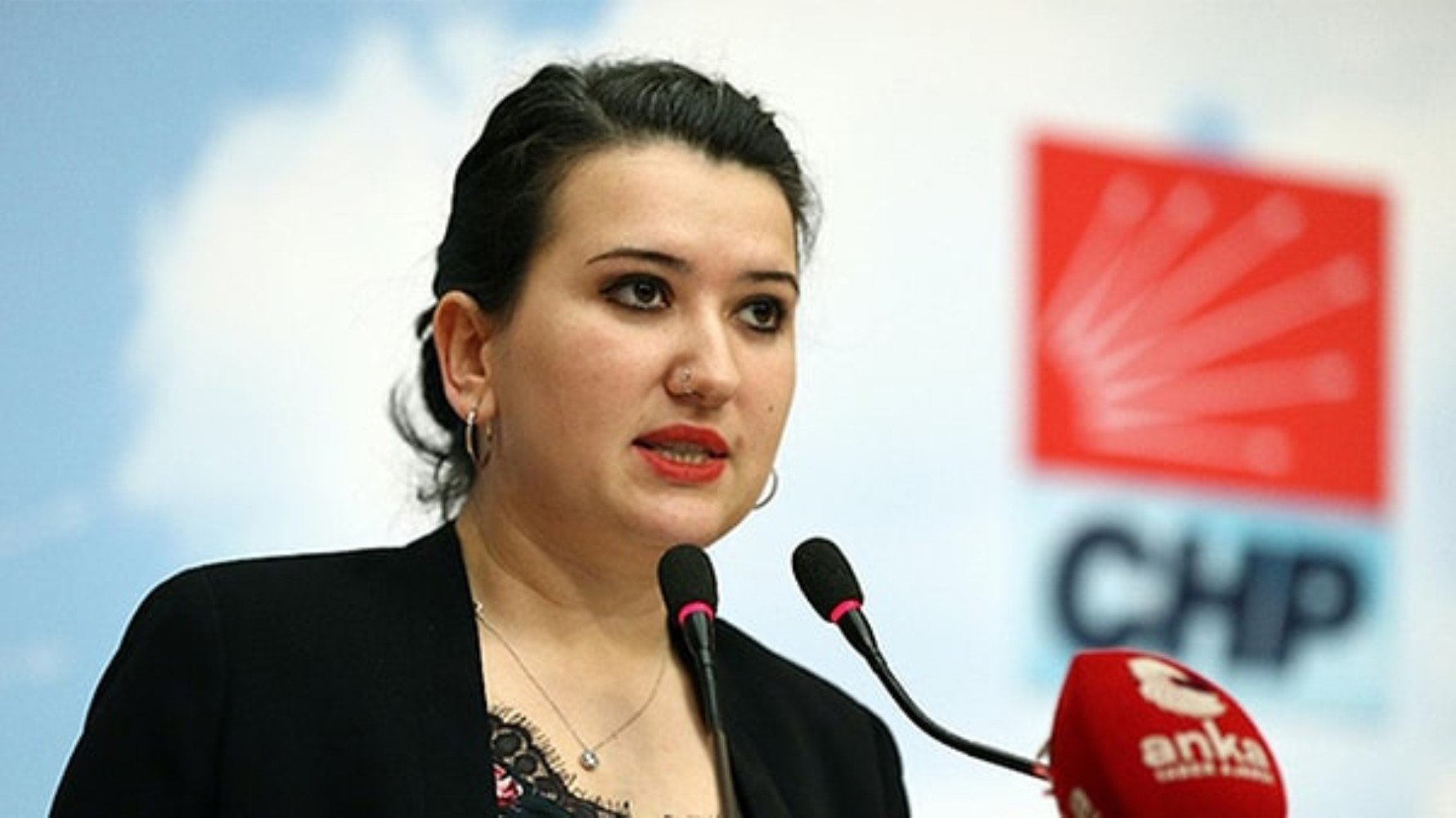 CHP’de İmralı’ya gitmek isteyen vekiller belli oldu! Son karar Özgür Özel’de…