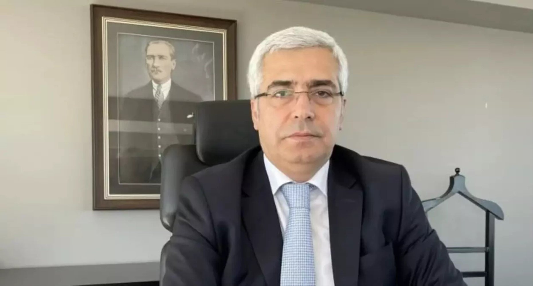 CHP’de İmralı’ya gitmek isteyen vekiller belli oldu! Son karar Özgür Özel’de…