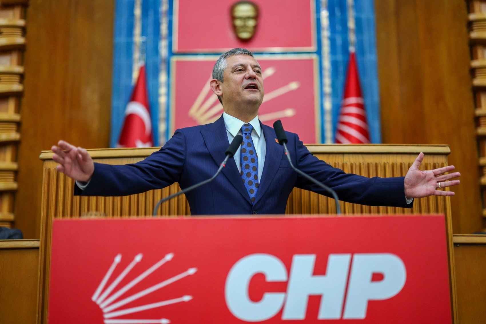 CHP’de İmralı’ya gitmek isteyen vekiller belli oldu! Son karar Özgür Özel’de…