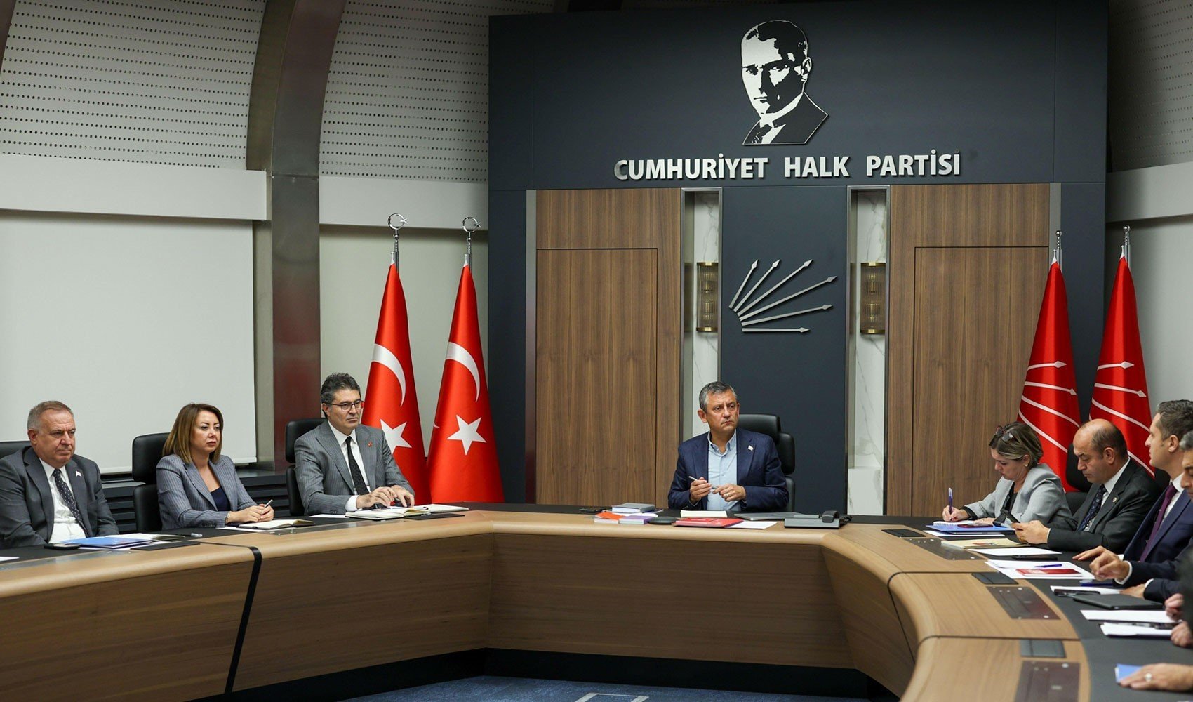 CHP’de İmralı’ya gitmek isteyen vekiller belli oldu!