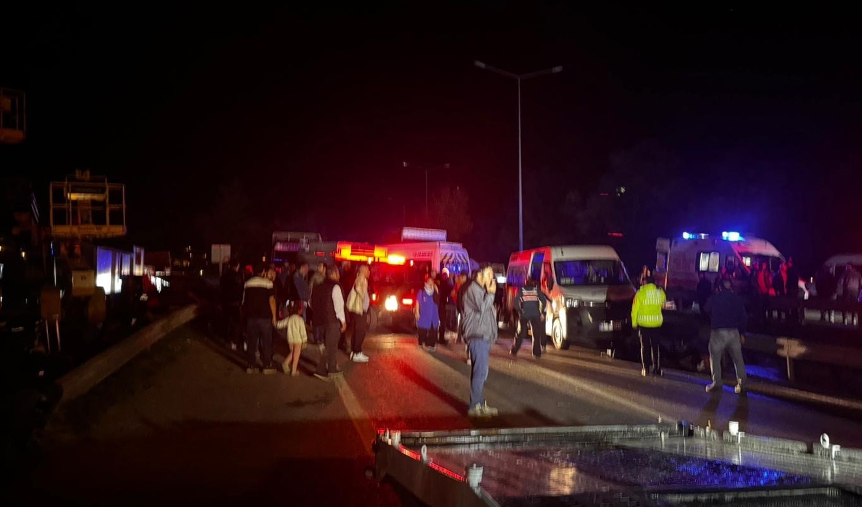 Bursa’da zincirleme kaza: 1 ölü, 13 yaralı