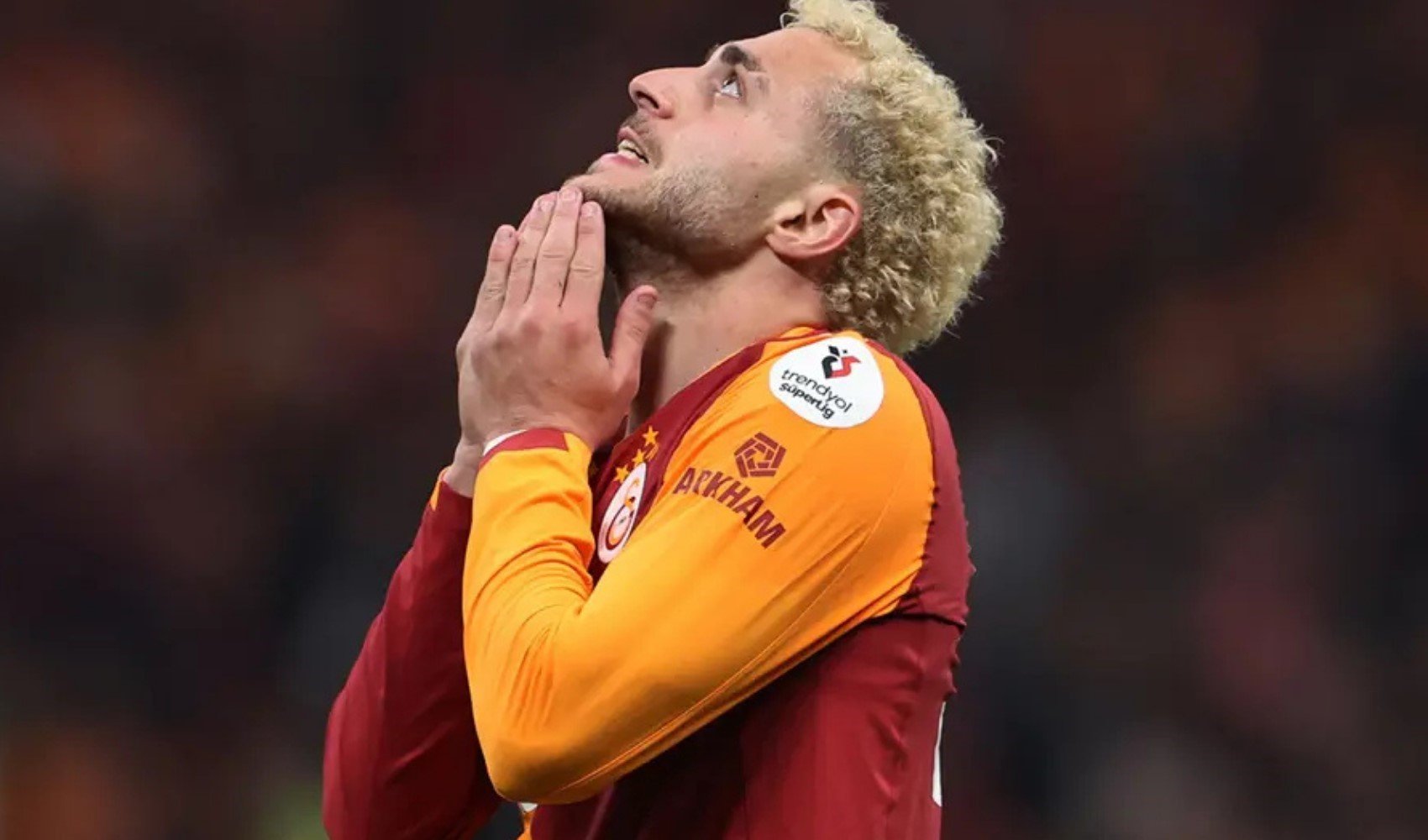 Galatasaray'a derbi öncesi bir kötü haber daha