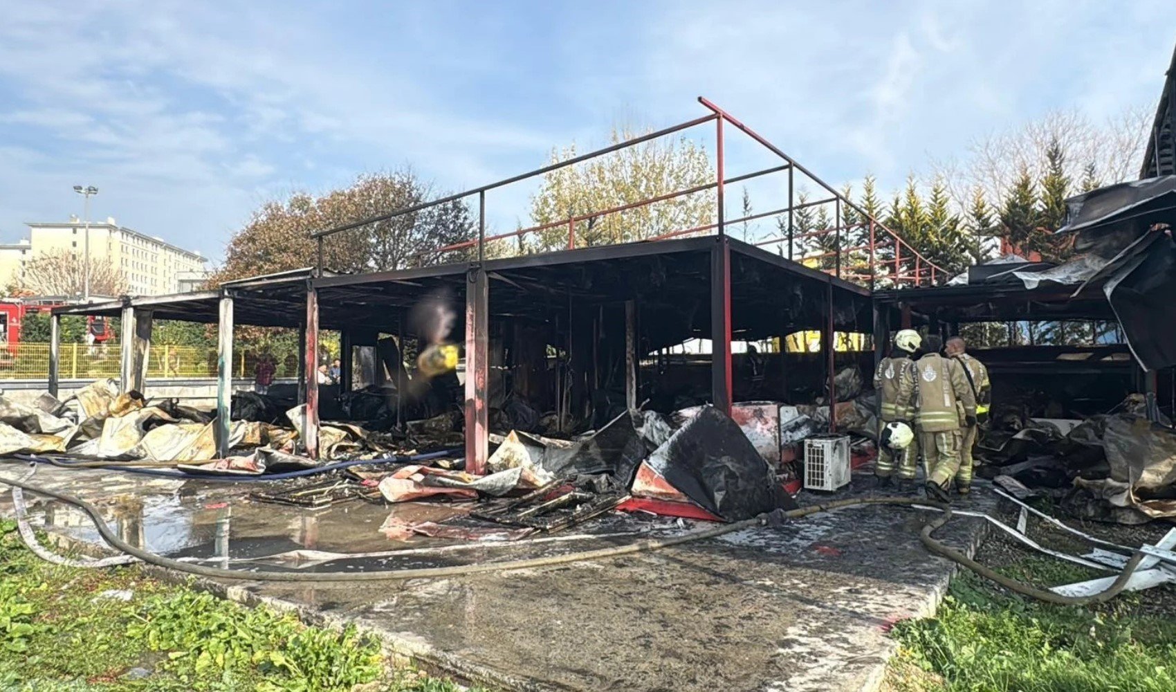 Yıldız Teknik Üniversitesi'nde yangın paniği