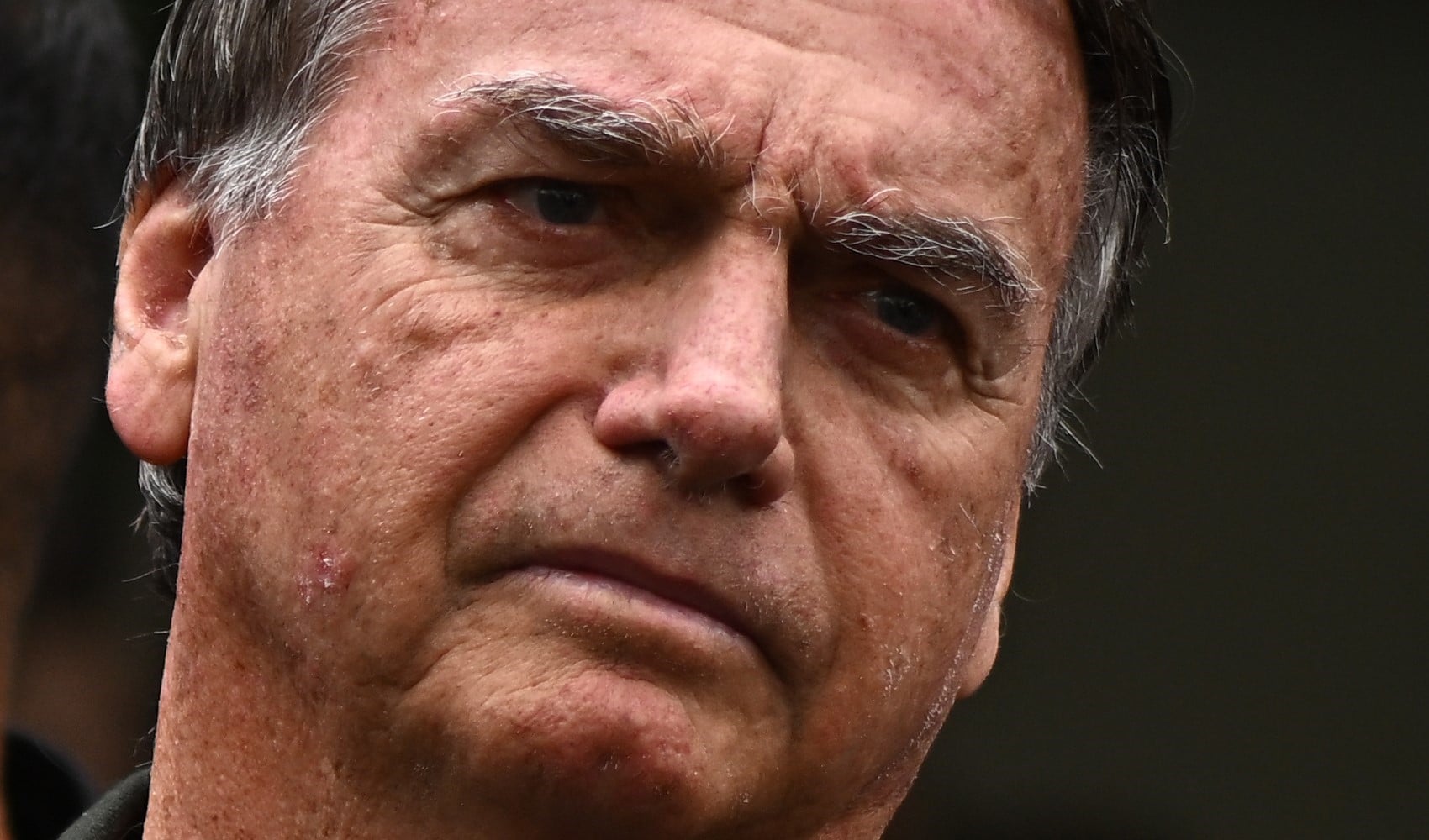 Ev hapsindeki eski Brezilya Devlet Başkanı Bolsonaro’ya gözaltı