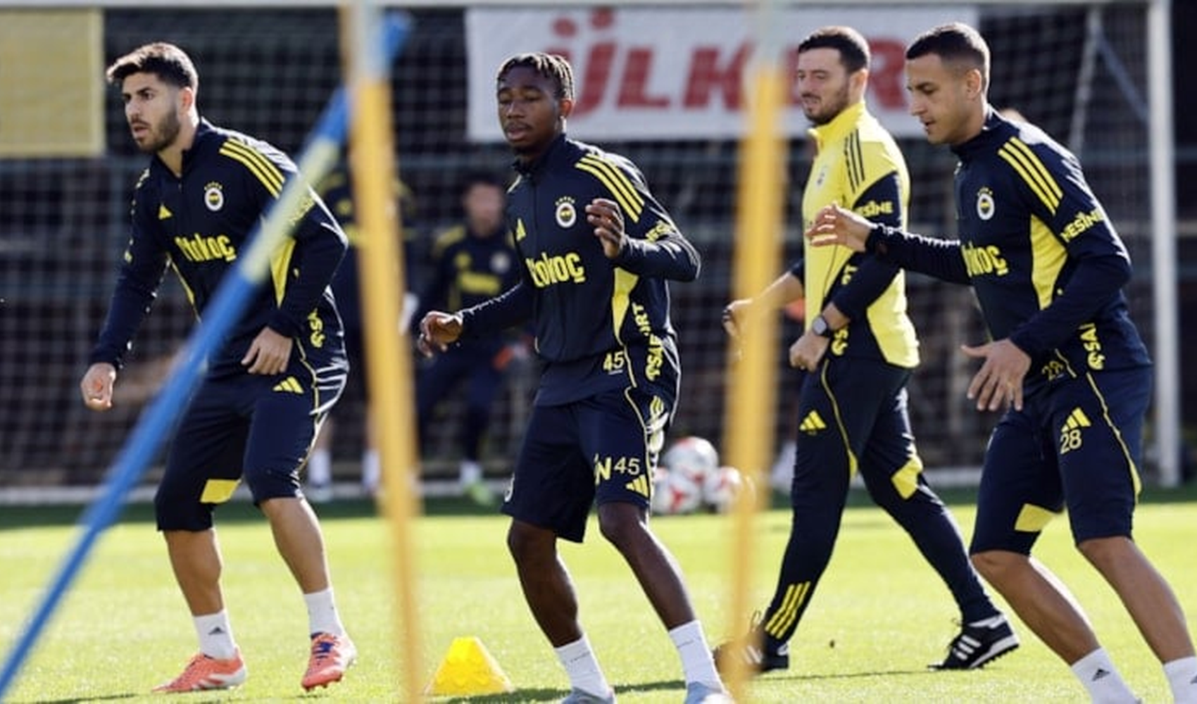 Fenerbahçe, Rize deplasmanına üç eksikle gidiyor