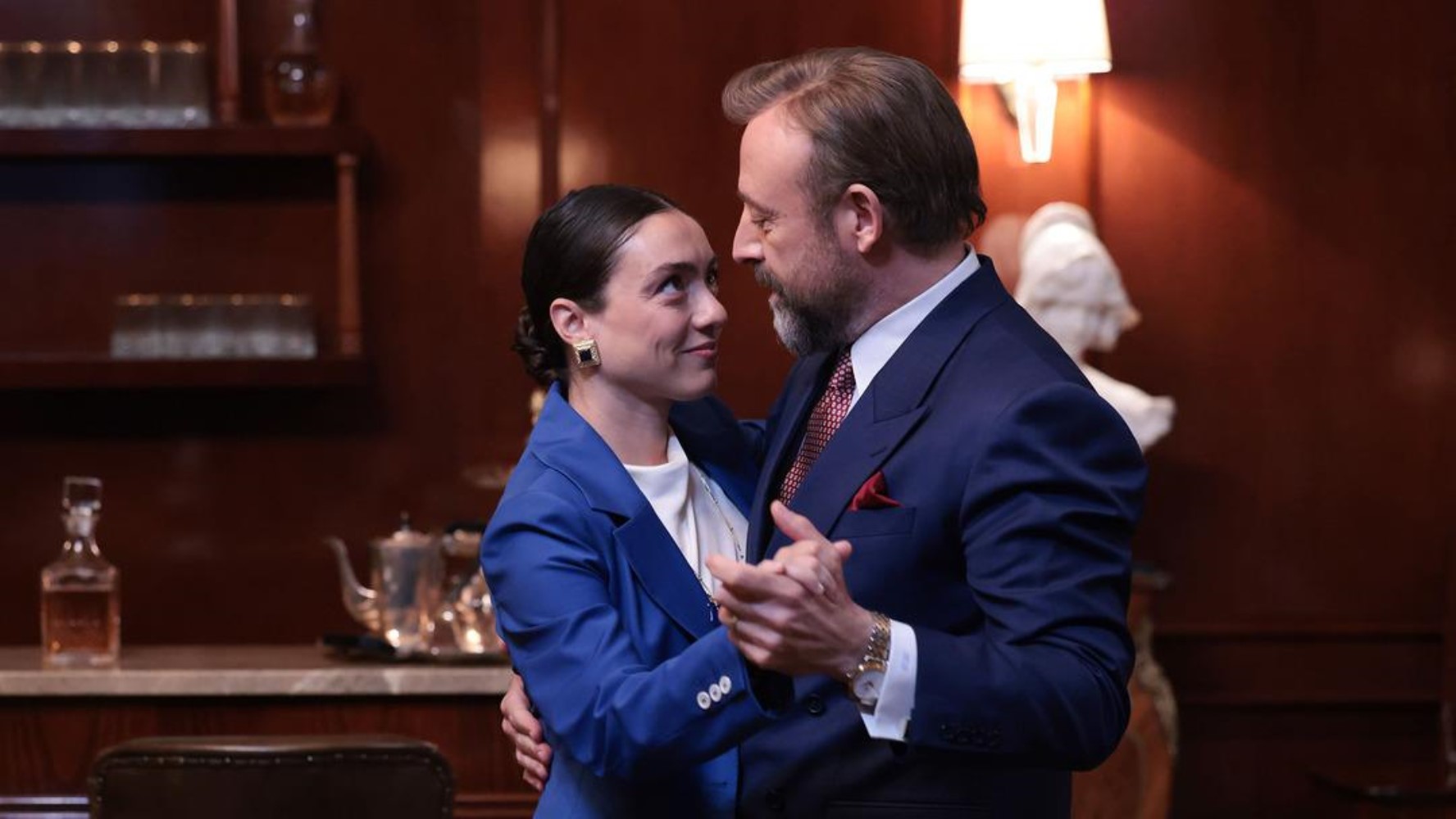 Star TV'nin fenomen dizisi final yapıyor! Tarih belli oldu...