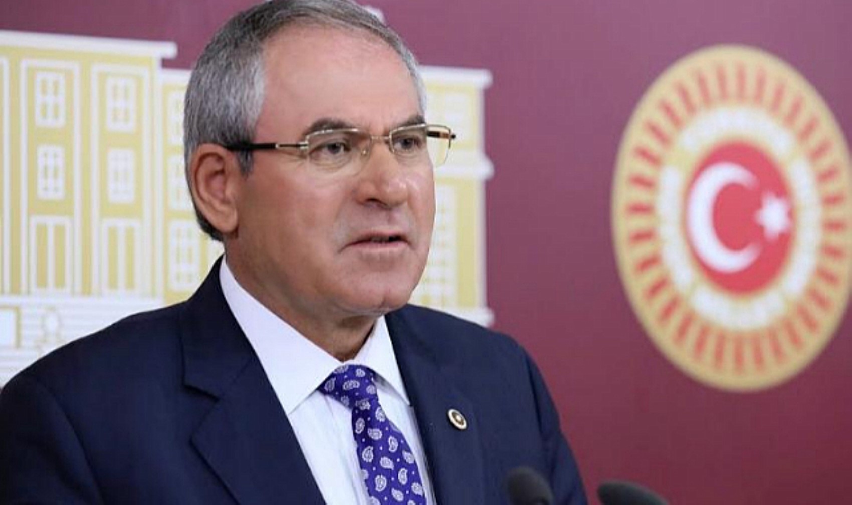 Kılıçdaroğlu'nun 'arınma' çağrısı sonrası CHP'de 16 eski vekilden Özgür Özel'e mektup!