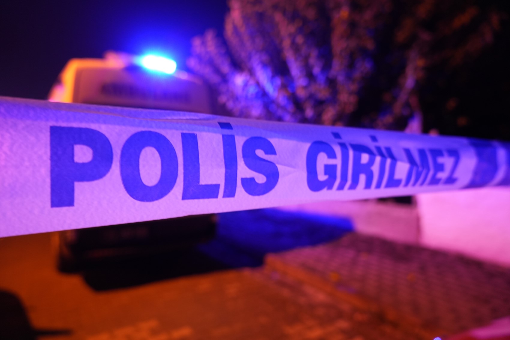 Ağabeyini bıçaklayarak öldürdü