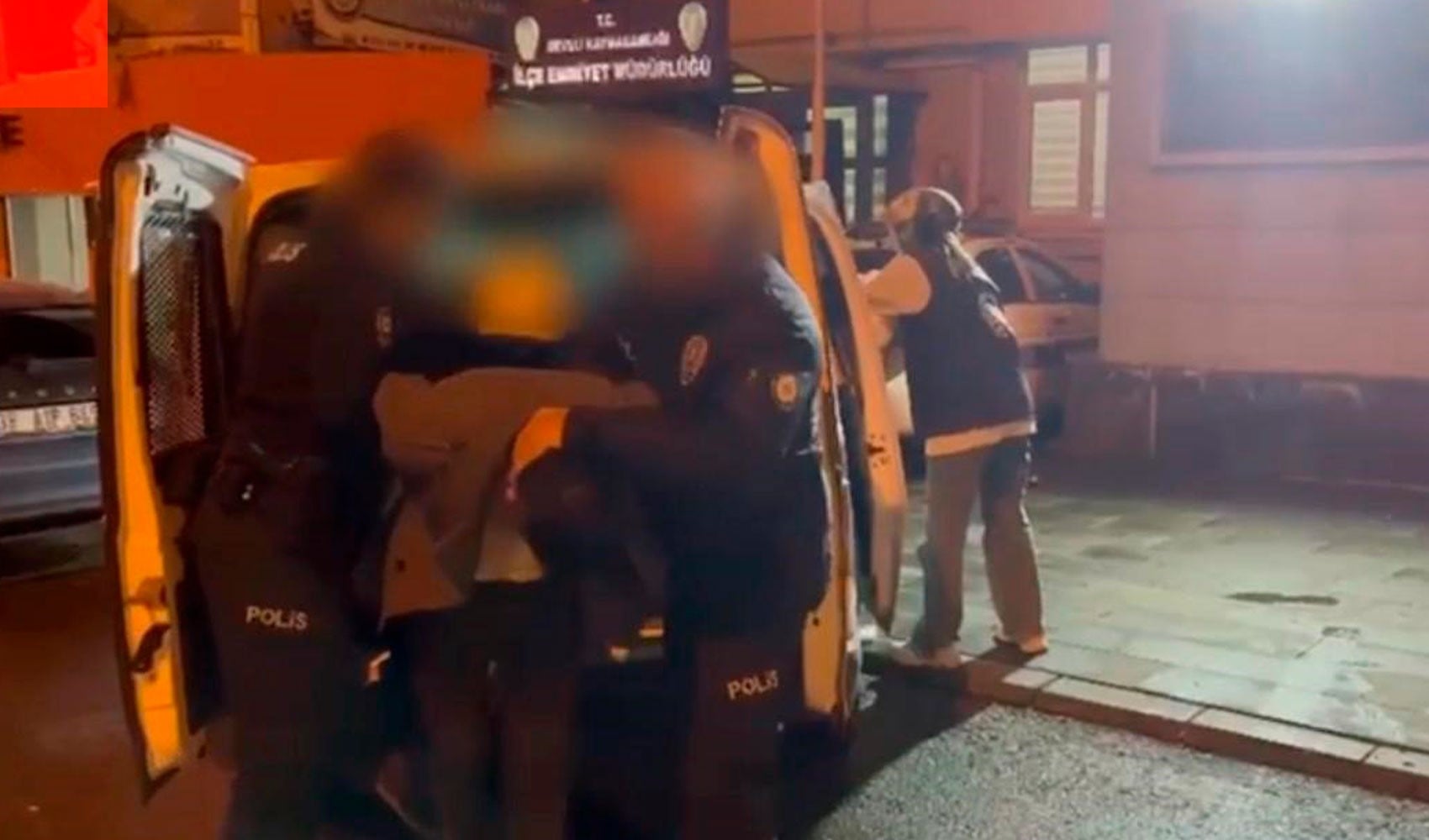 Kayseri'de sahte altın bozduran şahıslar suç makinesi çıktı