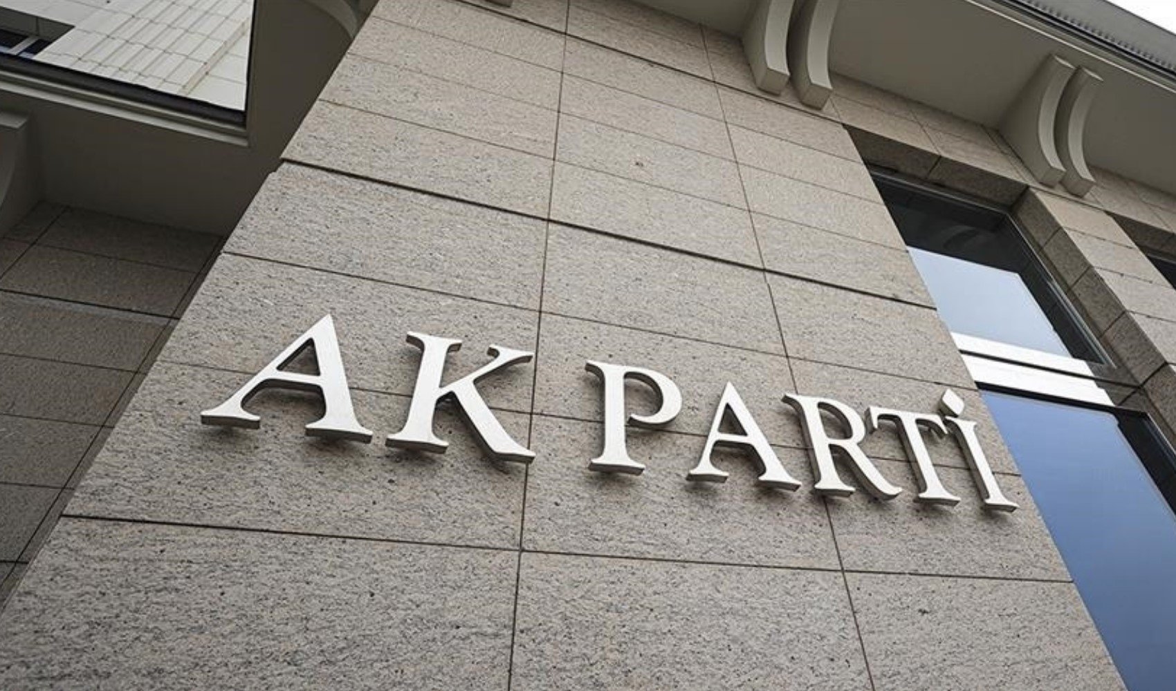 İmralı sessizliğinin perde arkası ortaya çıktı: AKP'den teröristbaşı Öcalan'la görüşmeye İBB davası kılıfı