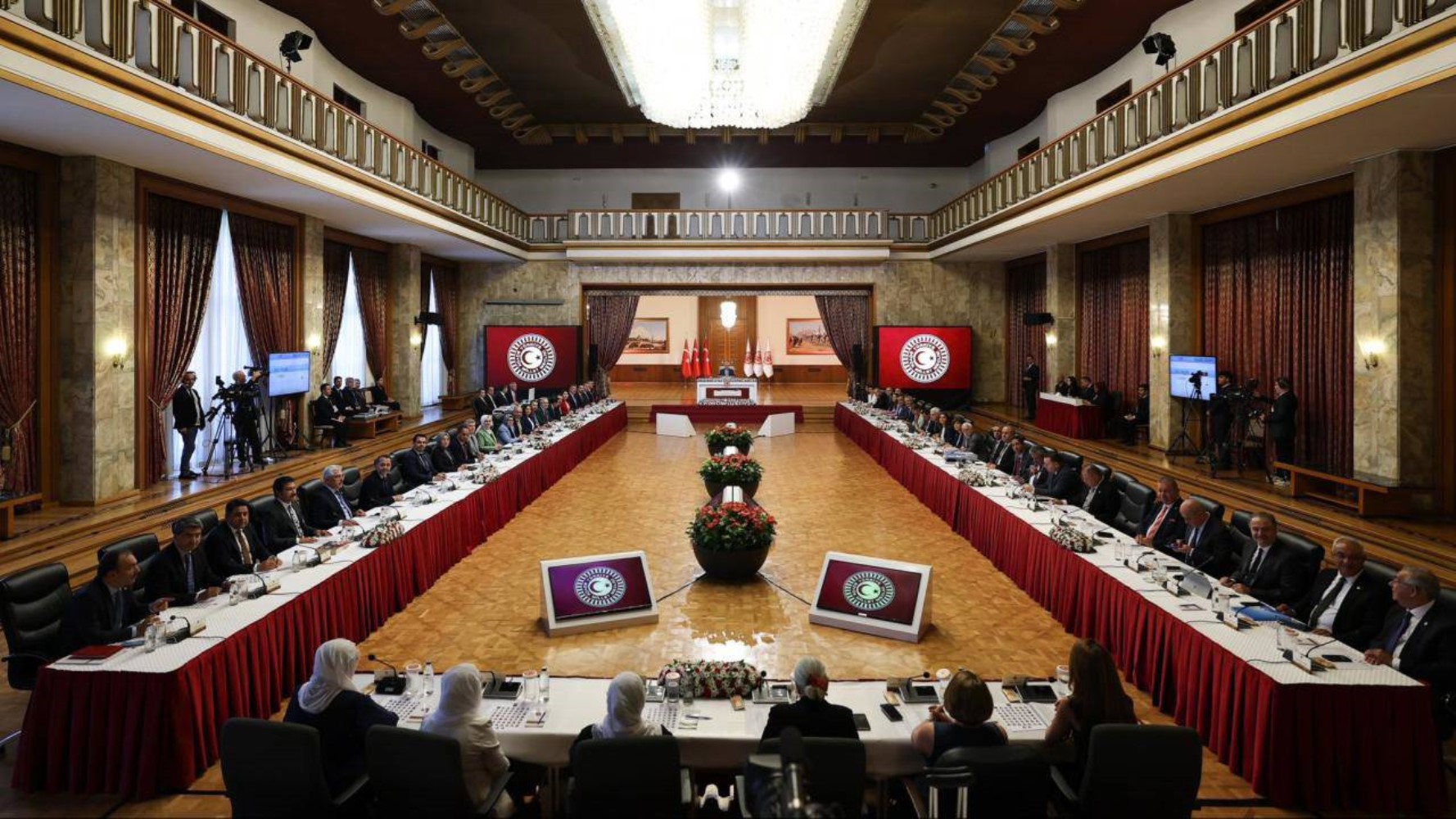 Abdullah Öcalan'ın İmralı görüşmesindeki planı! Teröristbaşı hayal kırıklığına uğramış...