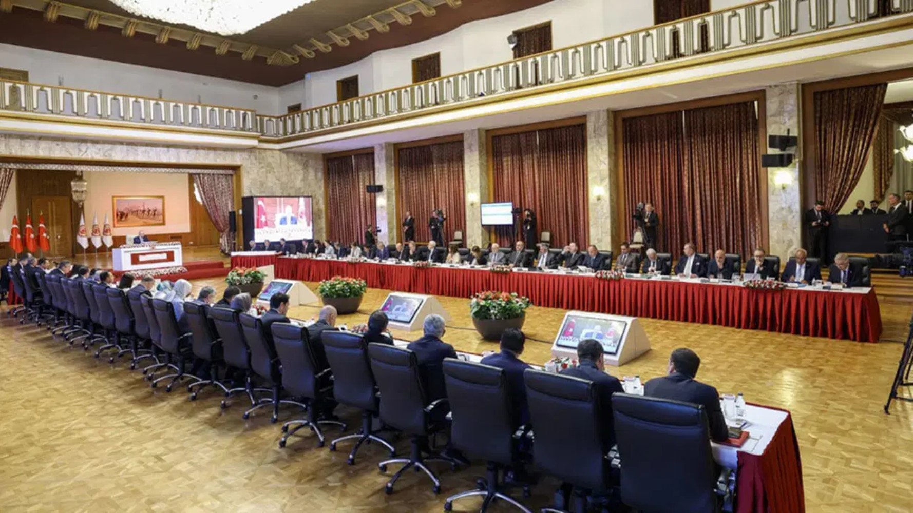 Abdullah Öcalan'ın İmralı görüşmesindeki planı! Teröristbaşı hayal kırıklığına uğramış...