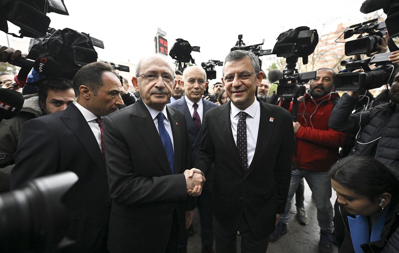 Özgür Özel'den Kılıçdaroğlu'na yanıt geldi