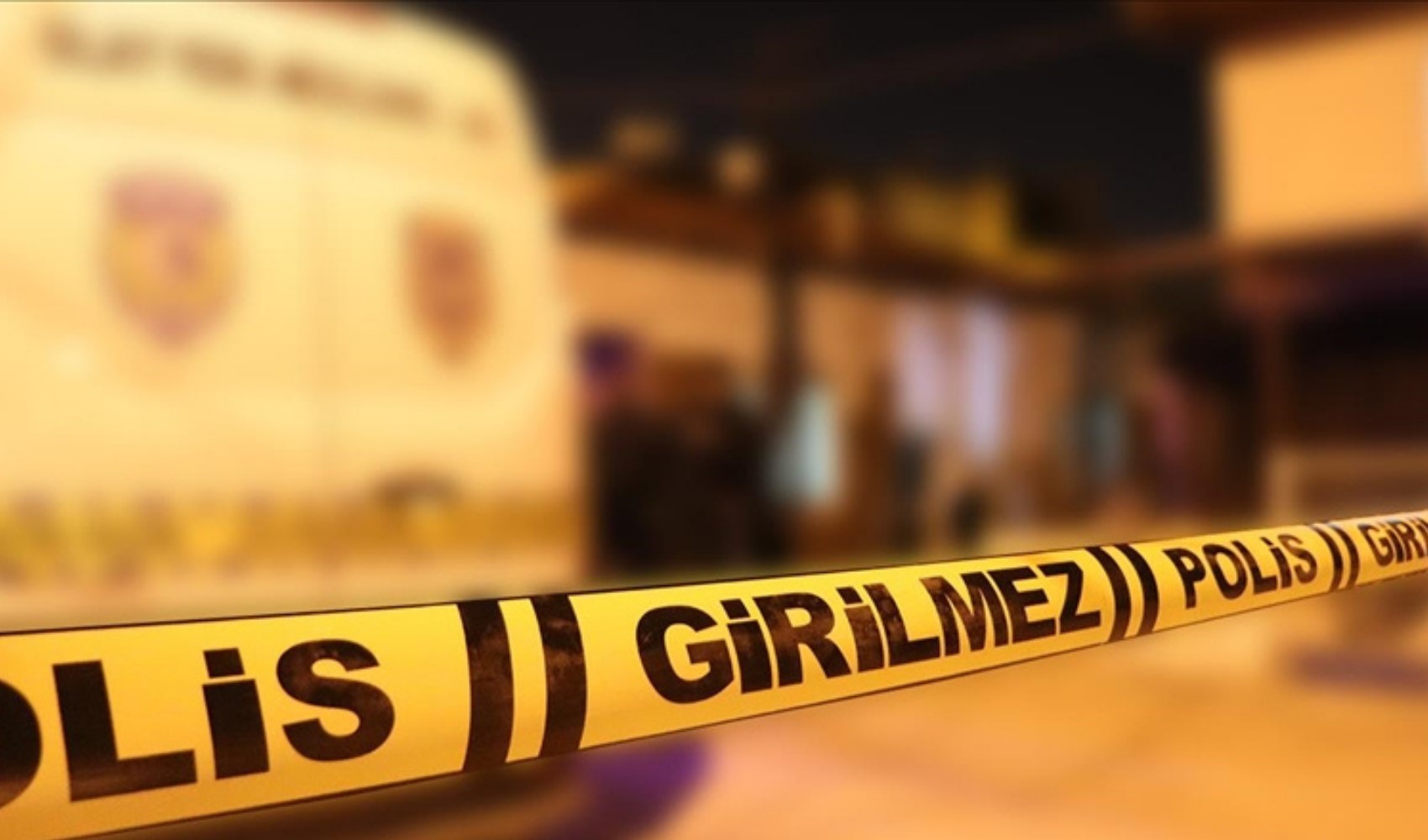 Uzaklaştırma kararı bittikten sonra eşini pompalı tüfekle öldürdü