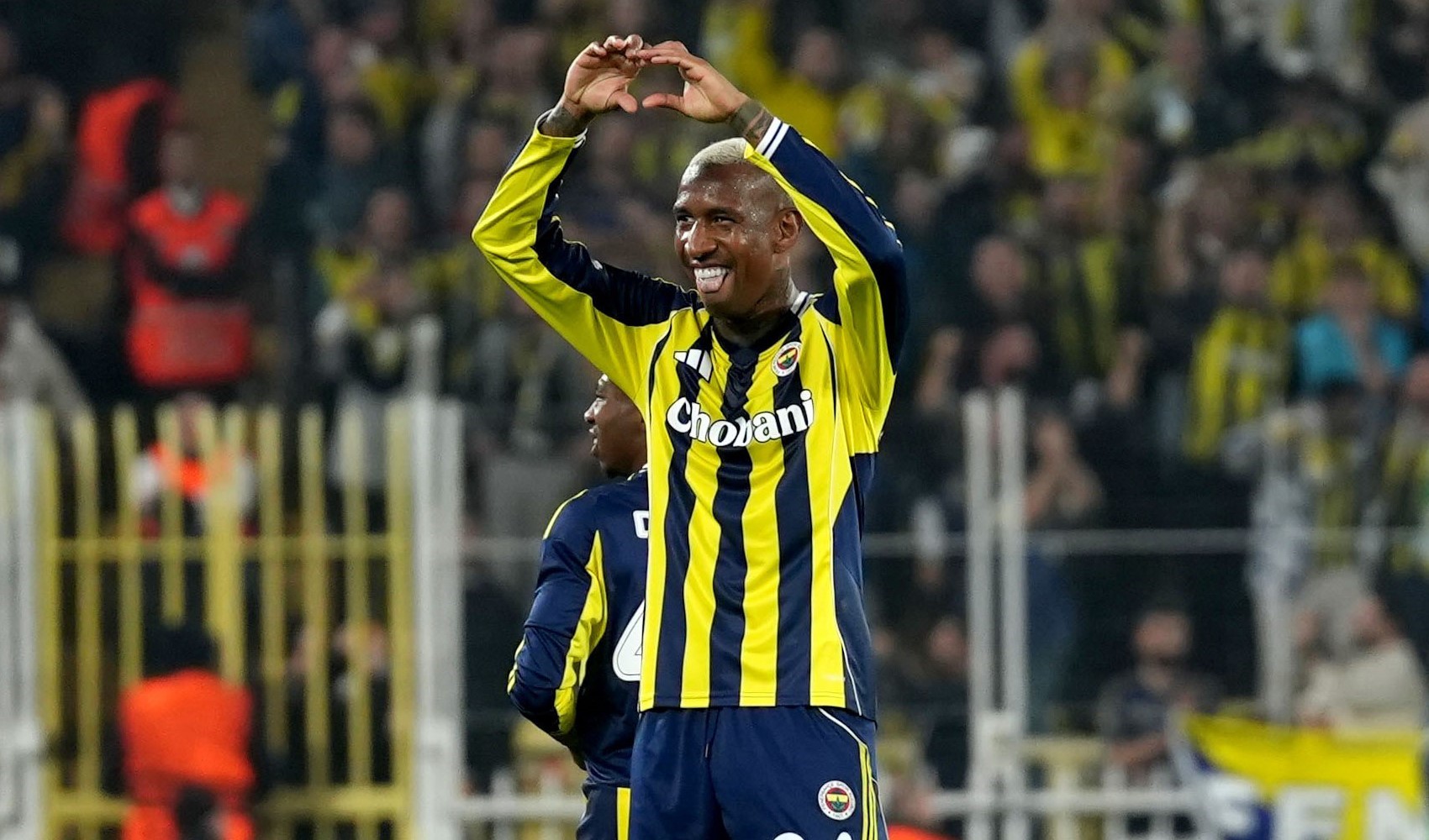 Talisca, Avrupa Ligi'nde siftah yaptı